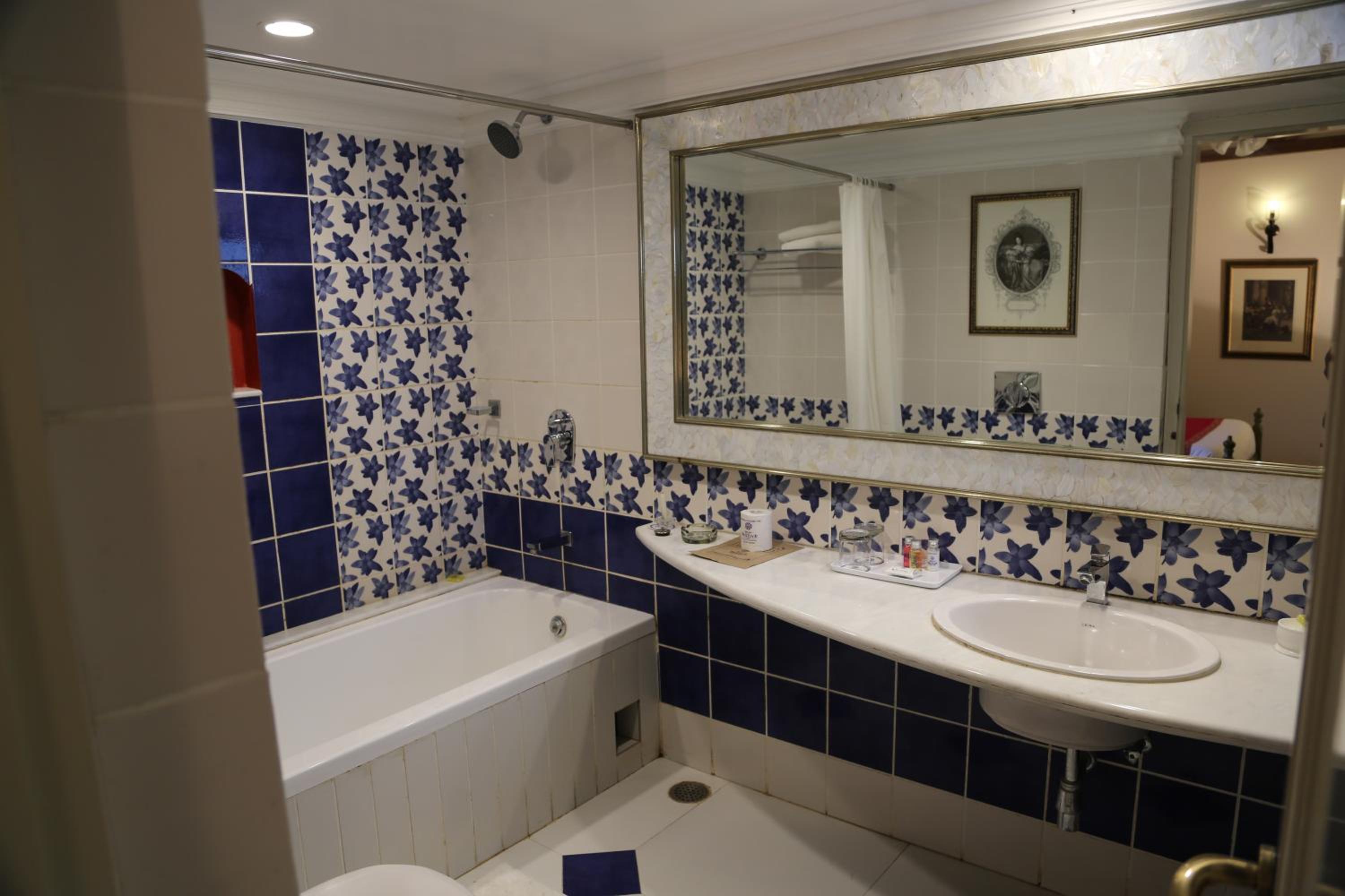 Luxury Double Room - Photo 4