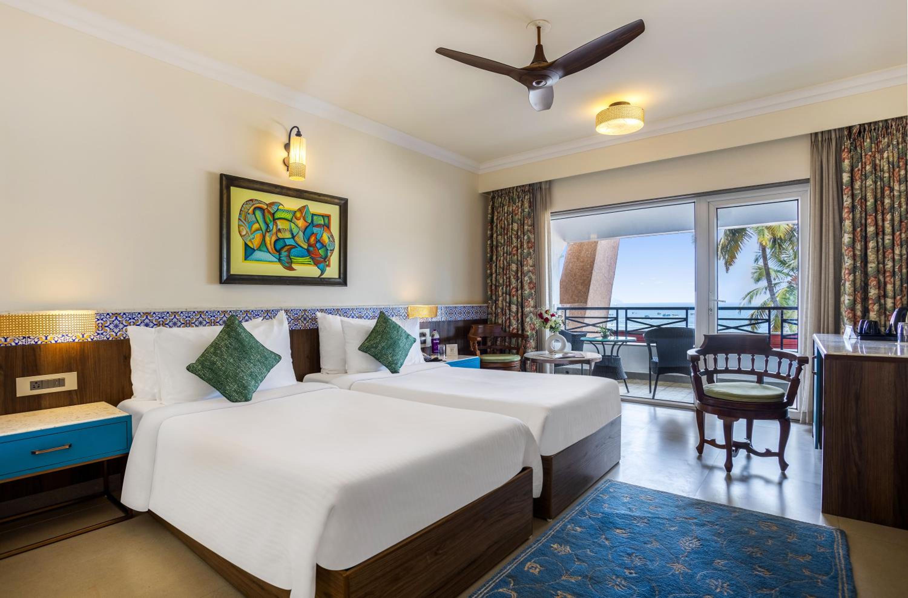 Deluxe Double or Twin Room with Sea View - 15% Discount on Food & Beverages (Not Applicable on Room Service) - Photo 4