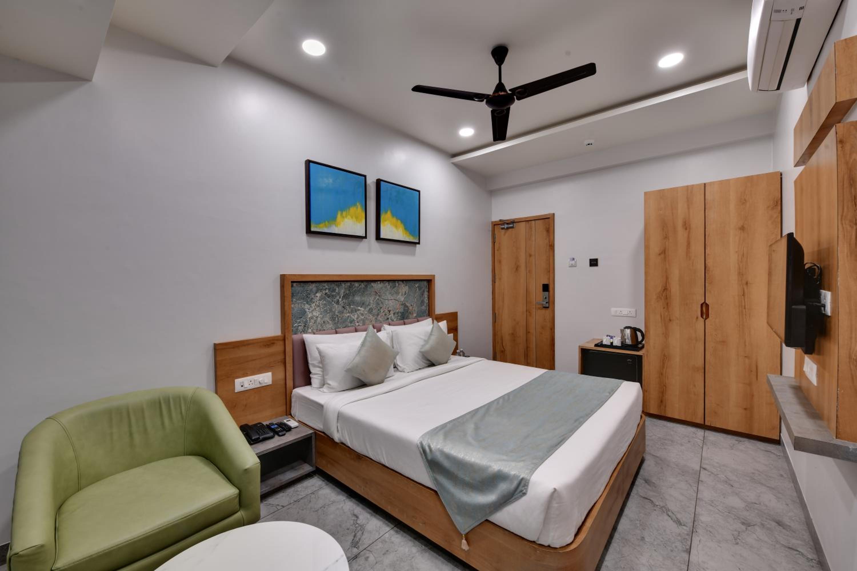 Economy Double Room - Photo 3