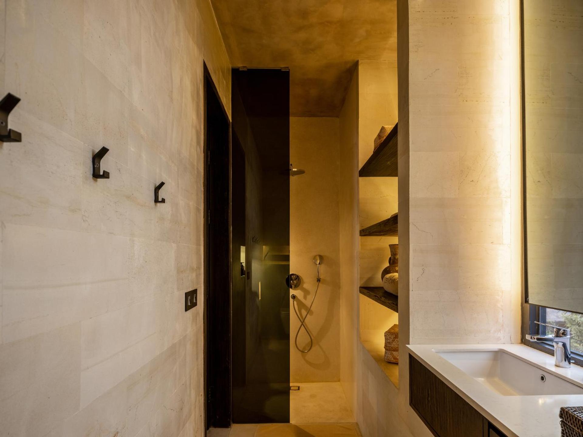 One-Bedroom Villa with Pool View photo 2