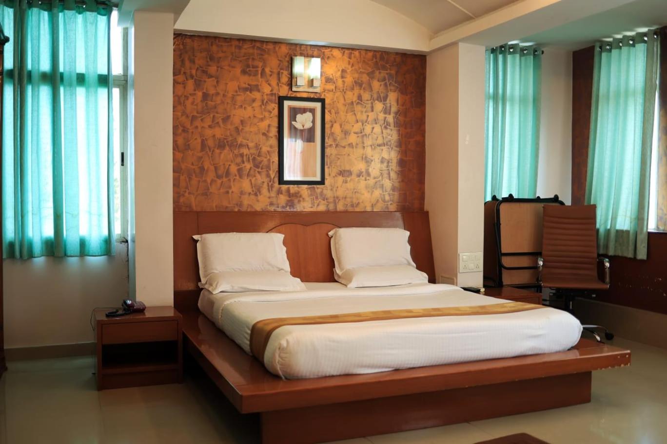 Suite with City View photo 1