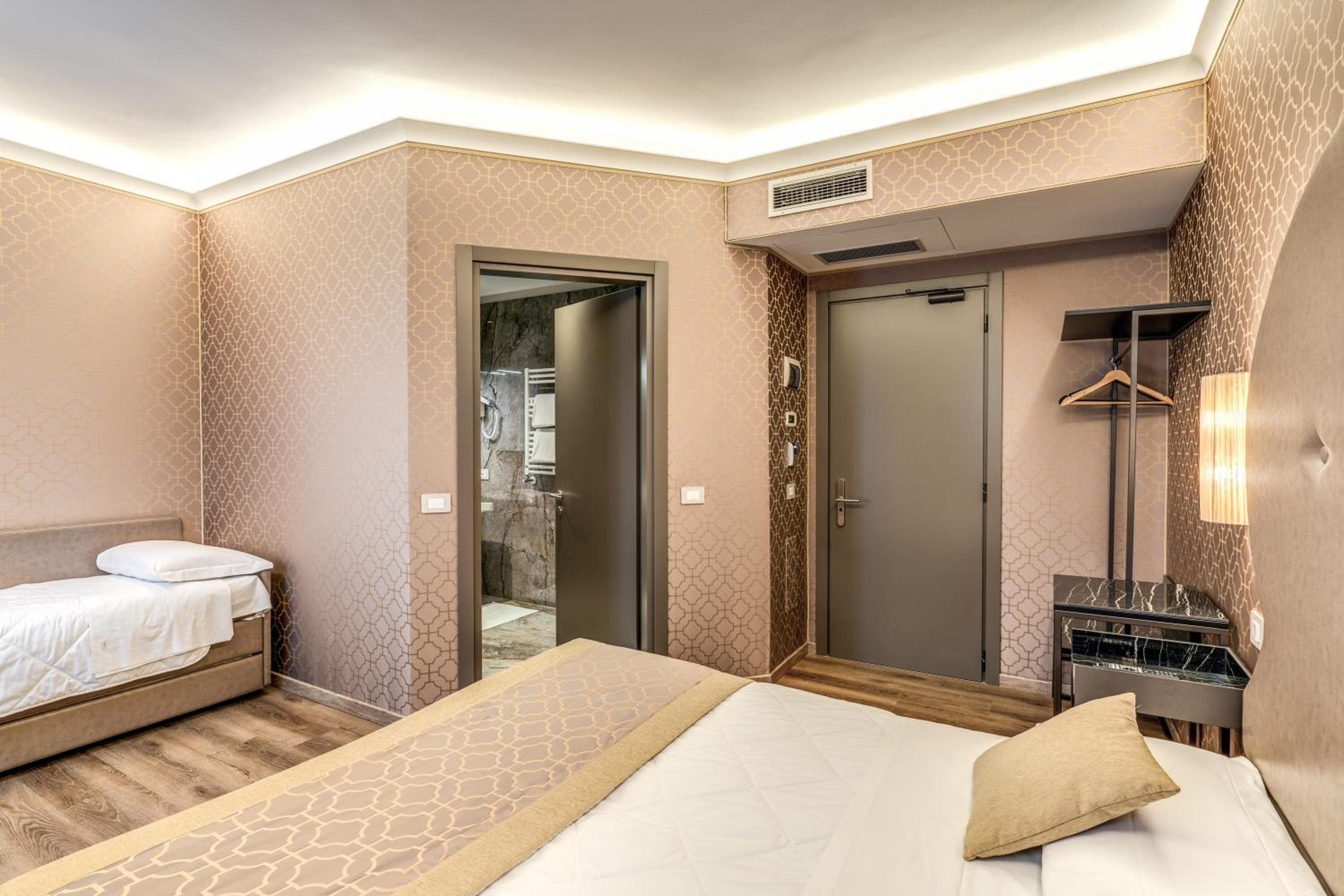 Dreibettzimmer thumbnail 5