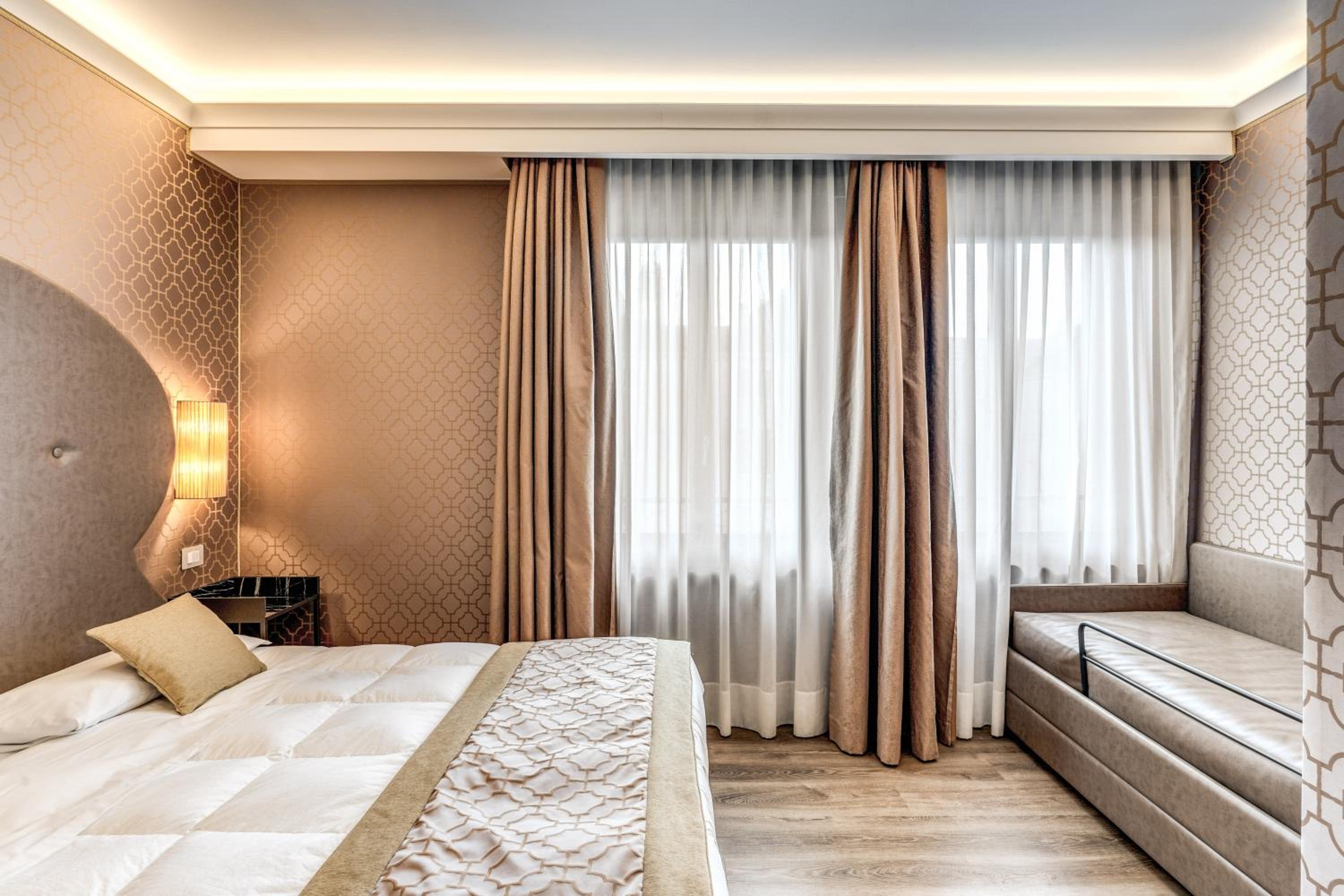 Dreibettzimmer