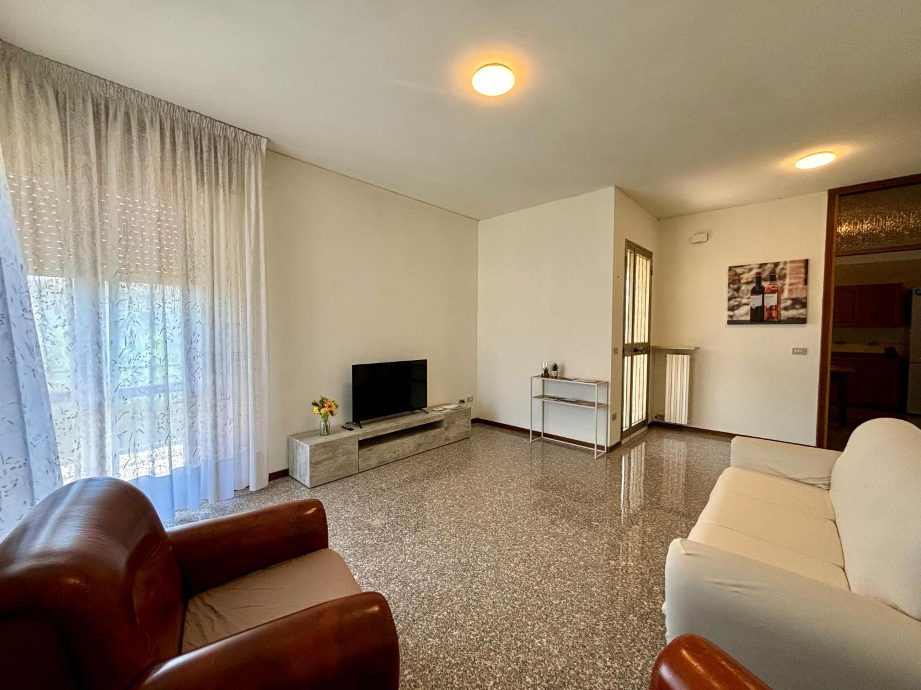 Two-Bedroom Apartment photo 3