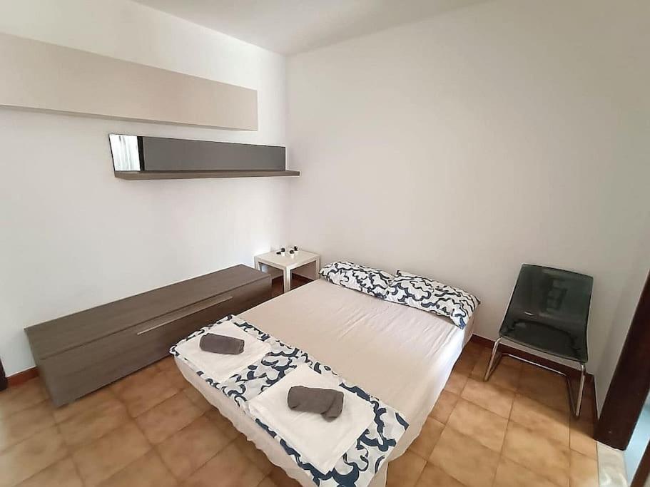 One-Bedroom Apartment photo 3