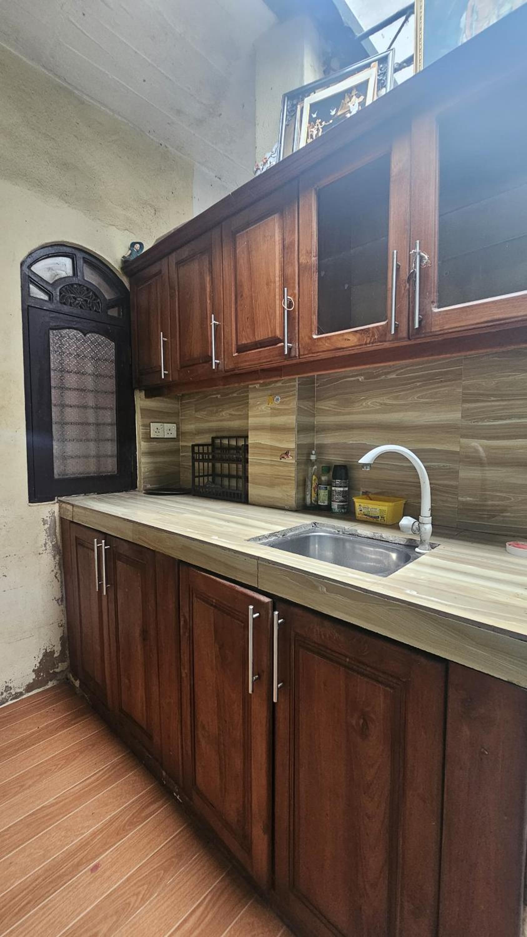 Double or Twin Room with Shared Bathroom photo 2