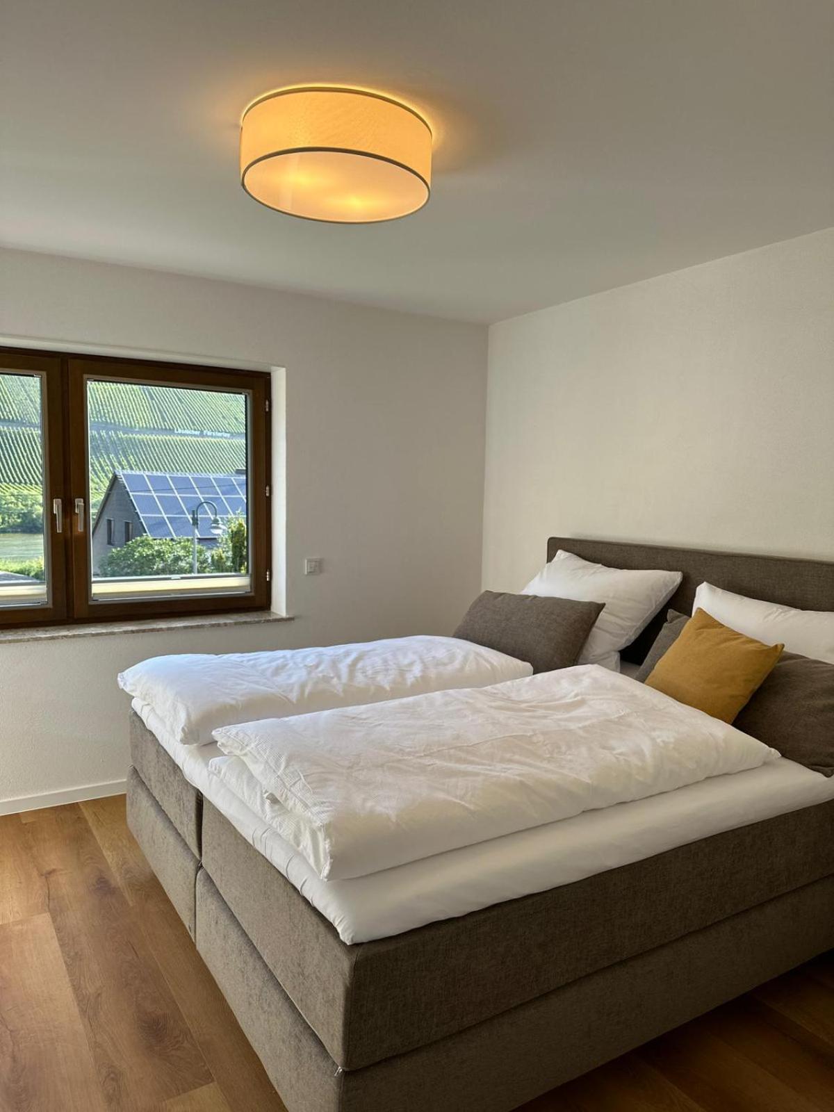 Deluxe Two-Bedroom Apartment with Garden View photo 1