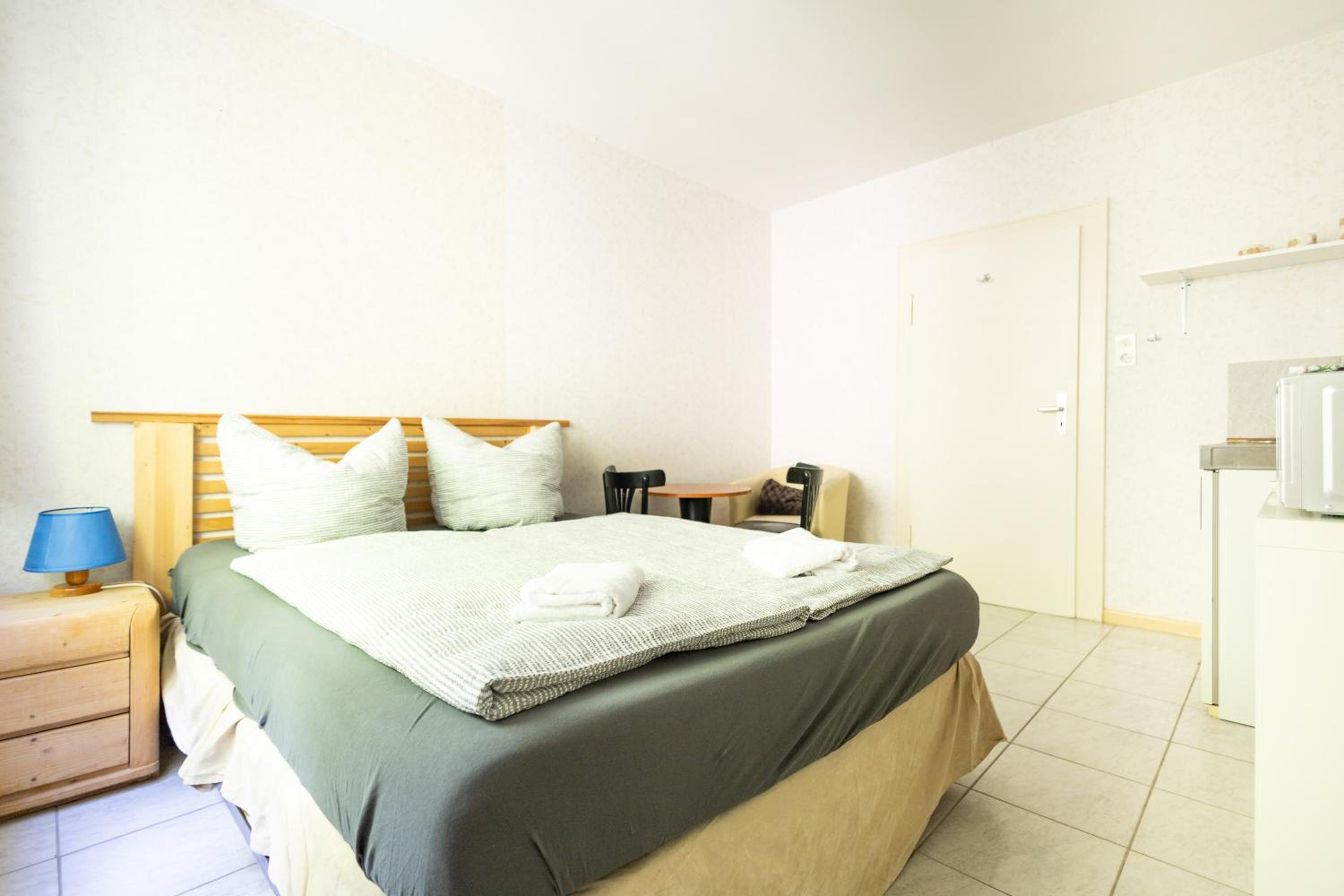 Studio Apartment photo 3