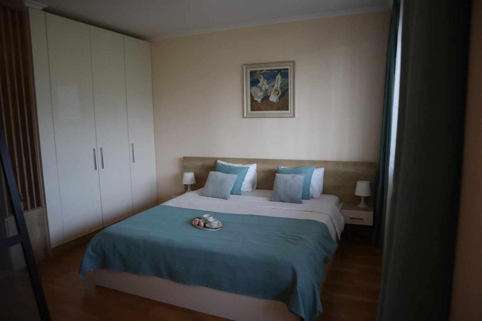 Studio Apartment - Photo 12