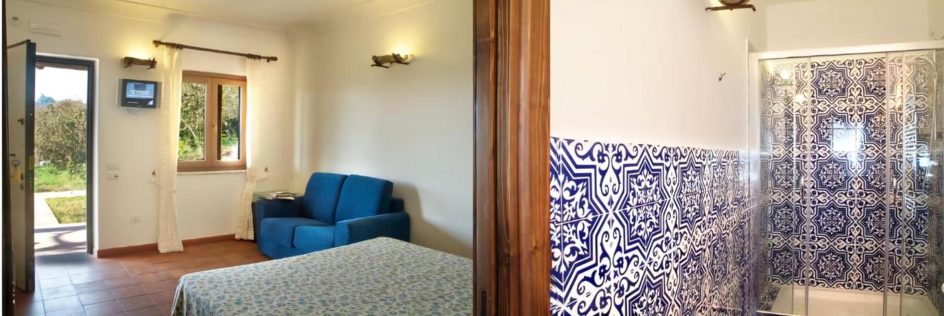 Classic Double or Twin Room - Photo 2