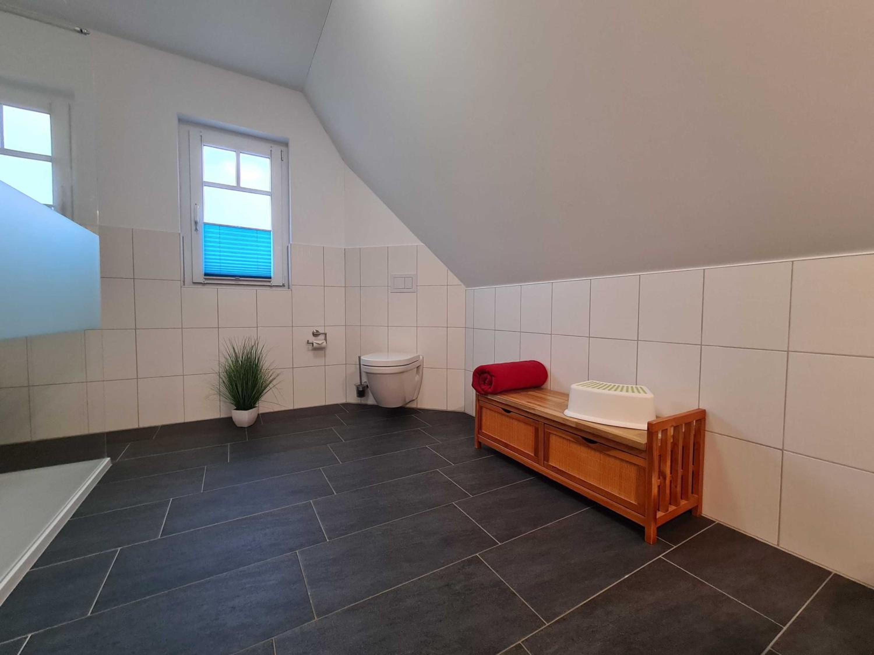 Three-Bedroom House photo 2