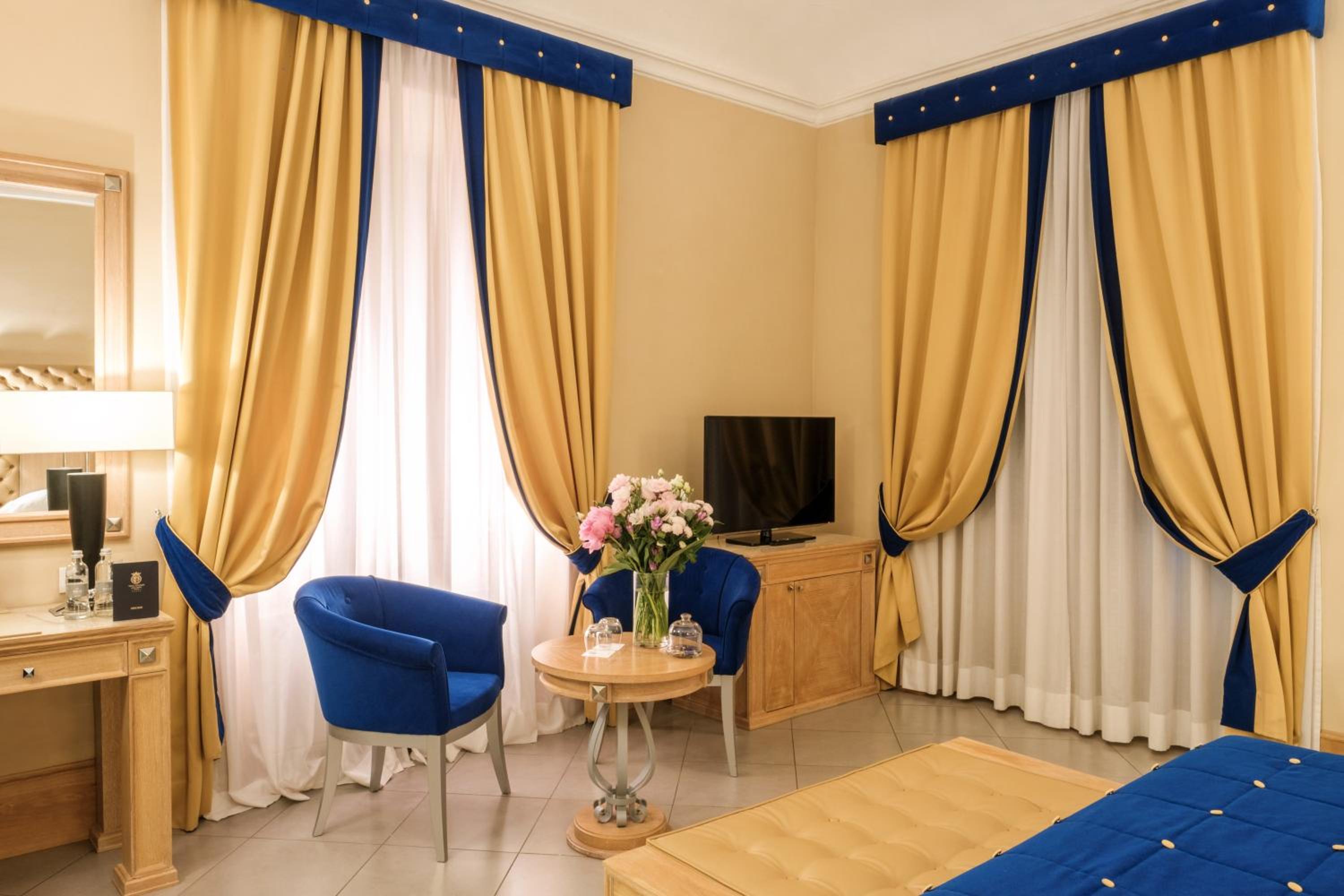 Classic Double Room - Photo 6