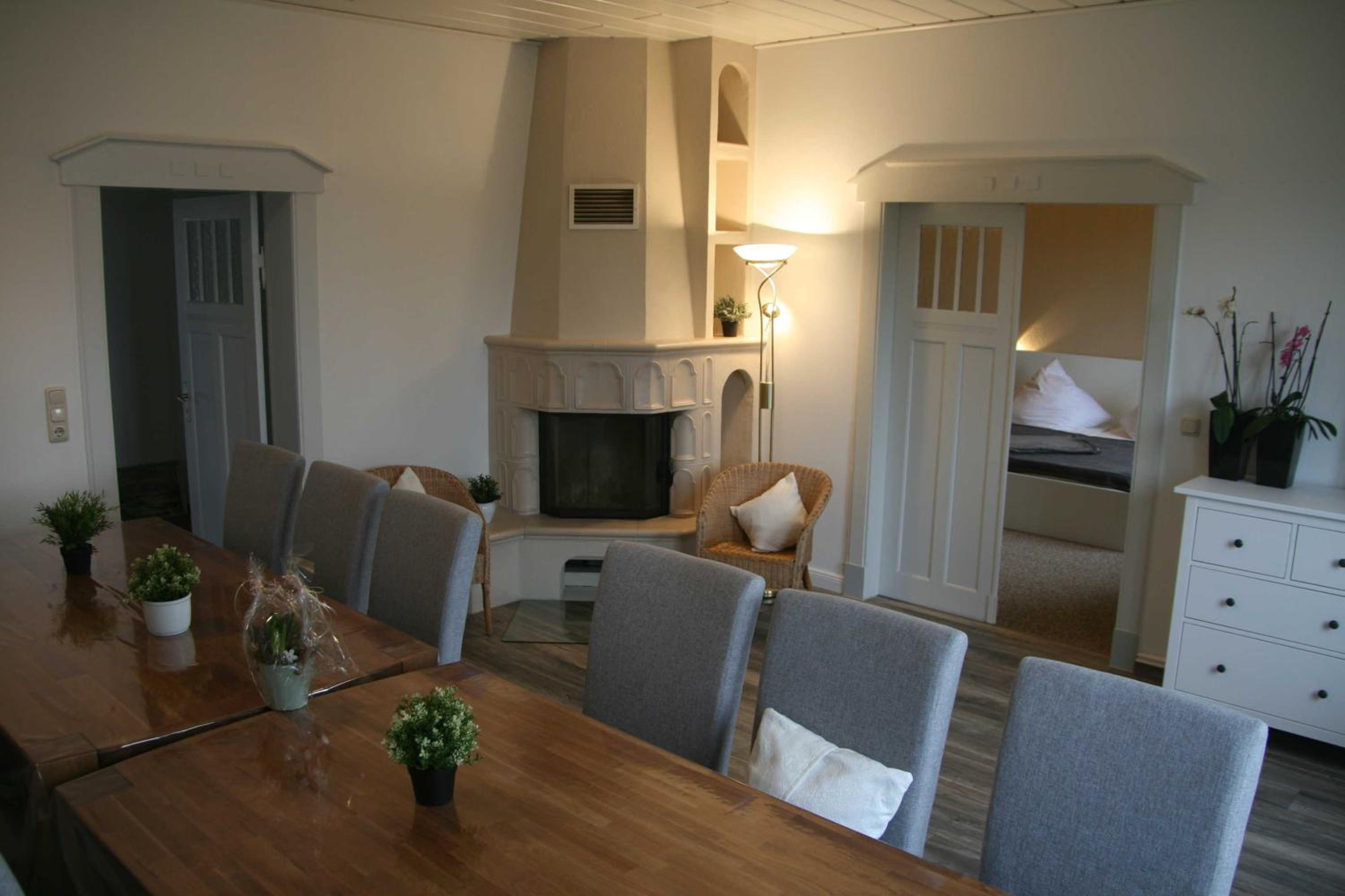 Four-Bedroom House photo 1