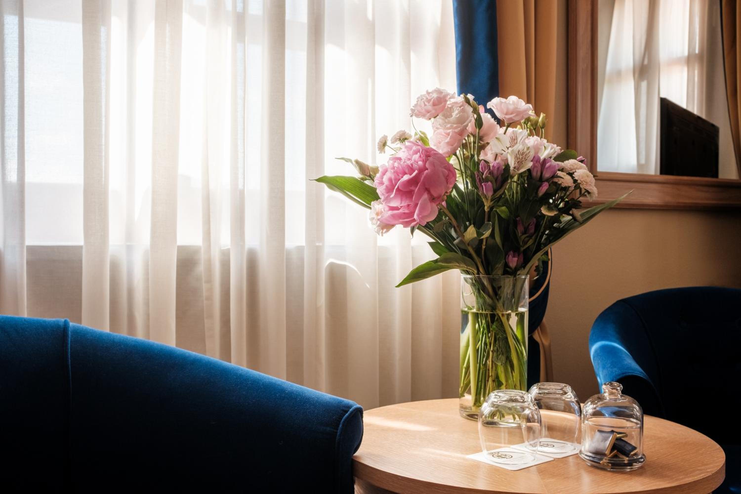 Classic Double Room - Photo 15