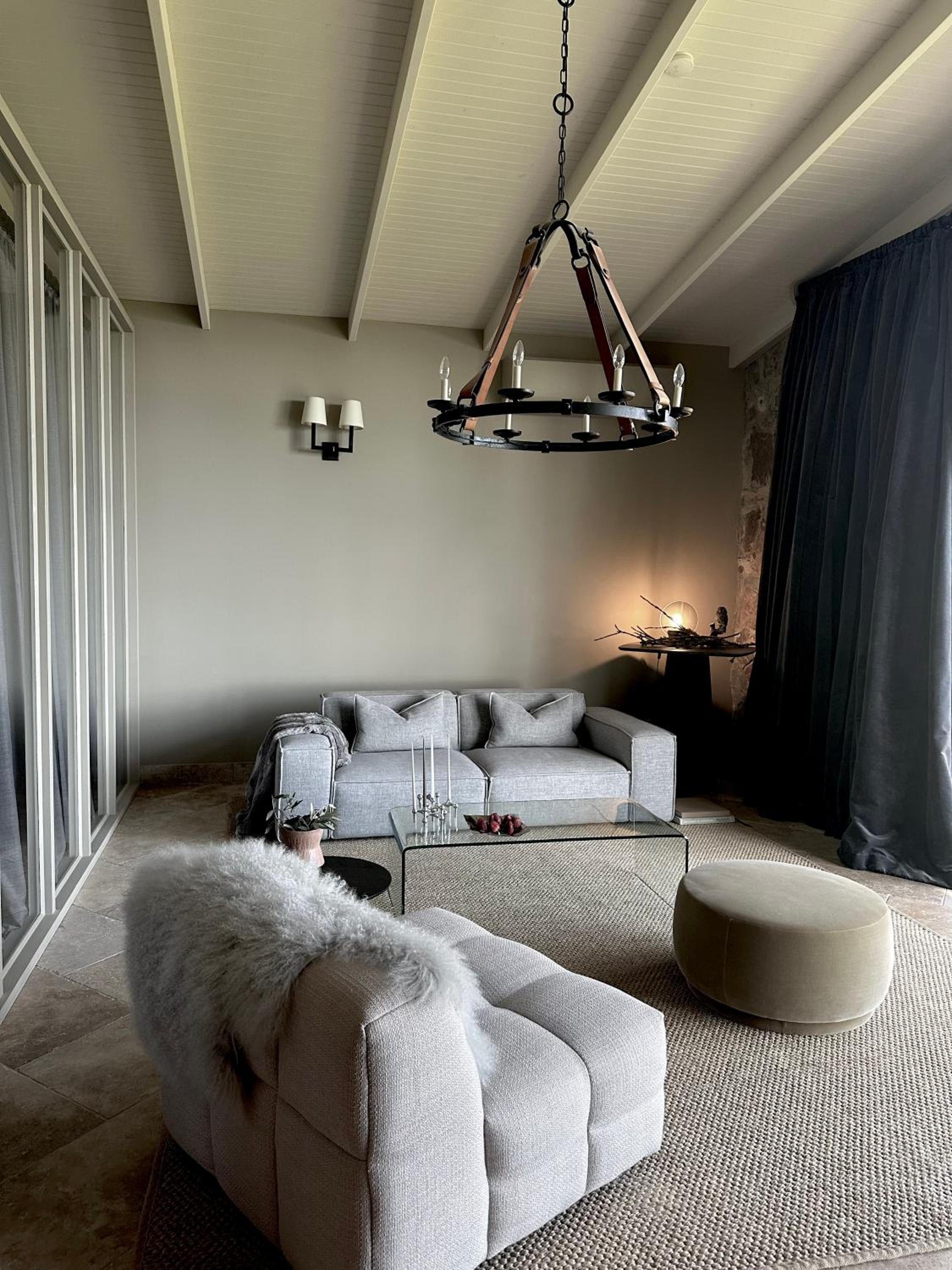 Deluxe Suite photo 1