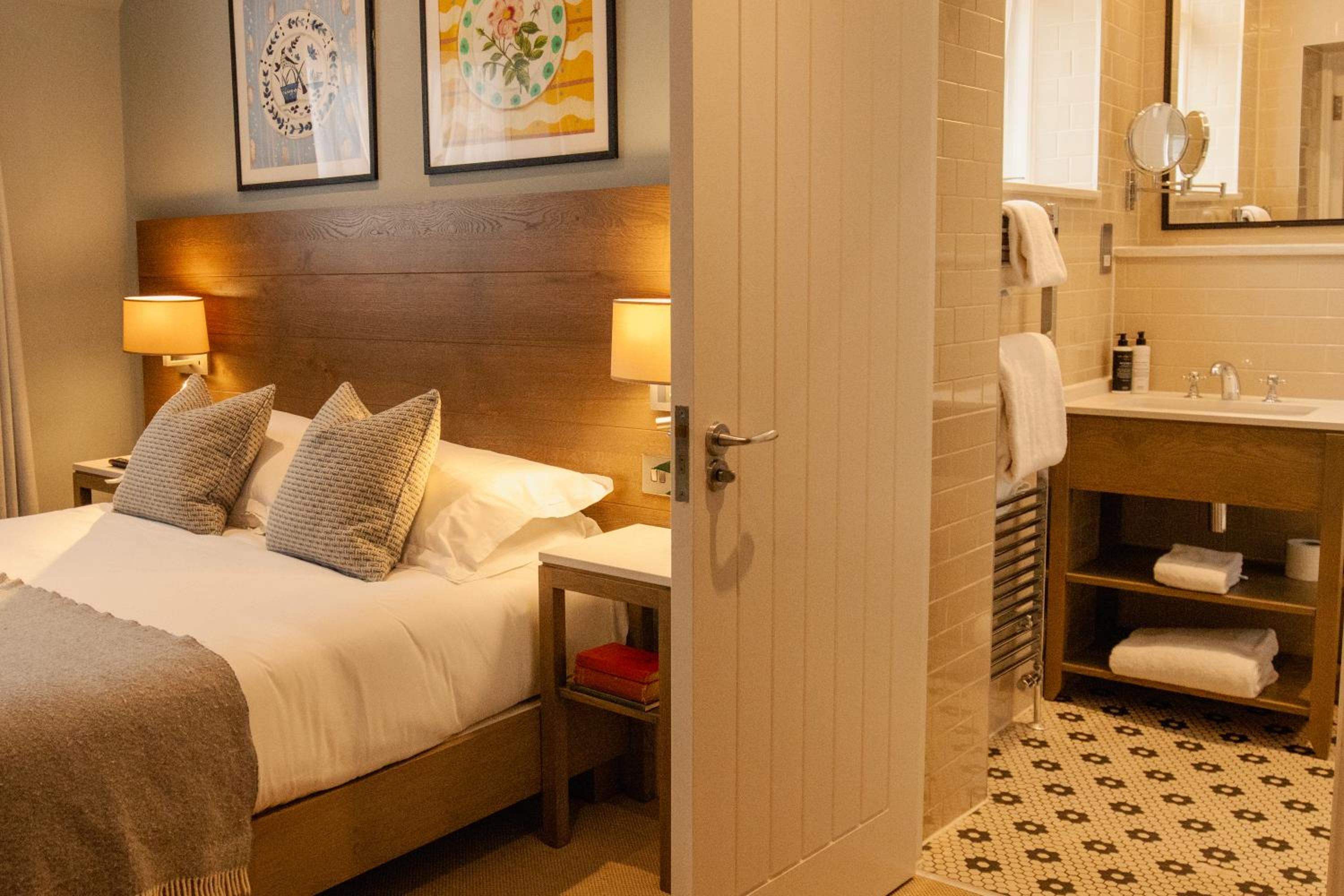 Superior Double Room photo 3