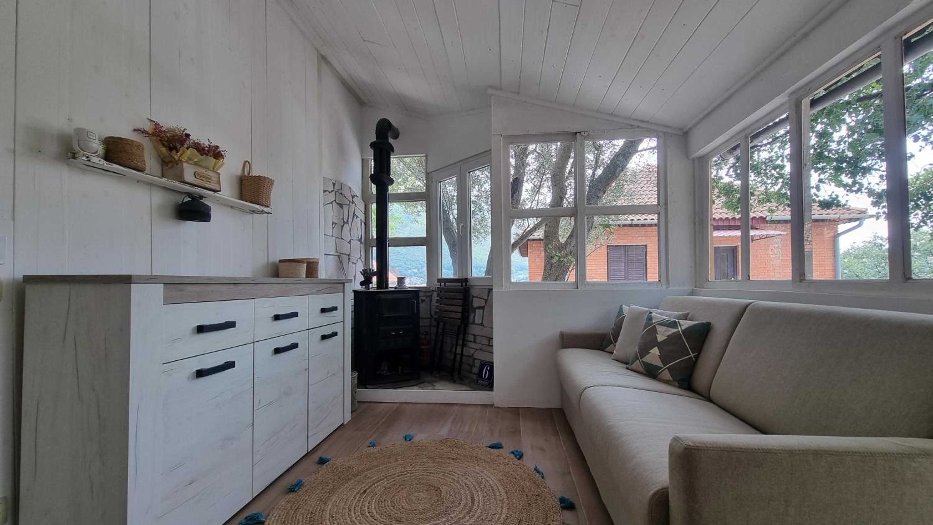 One-Bedroom House