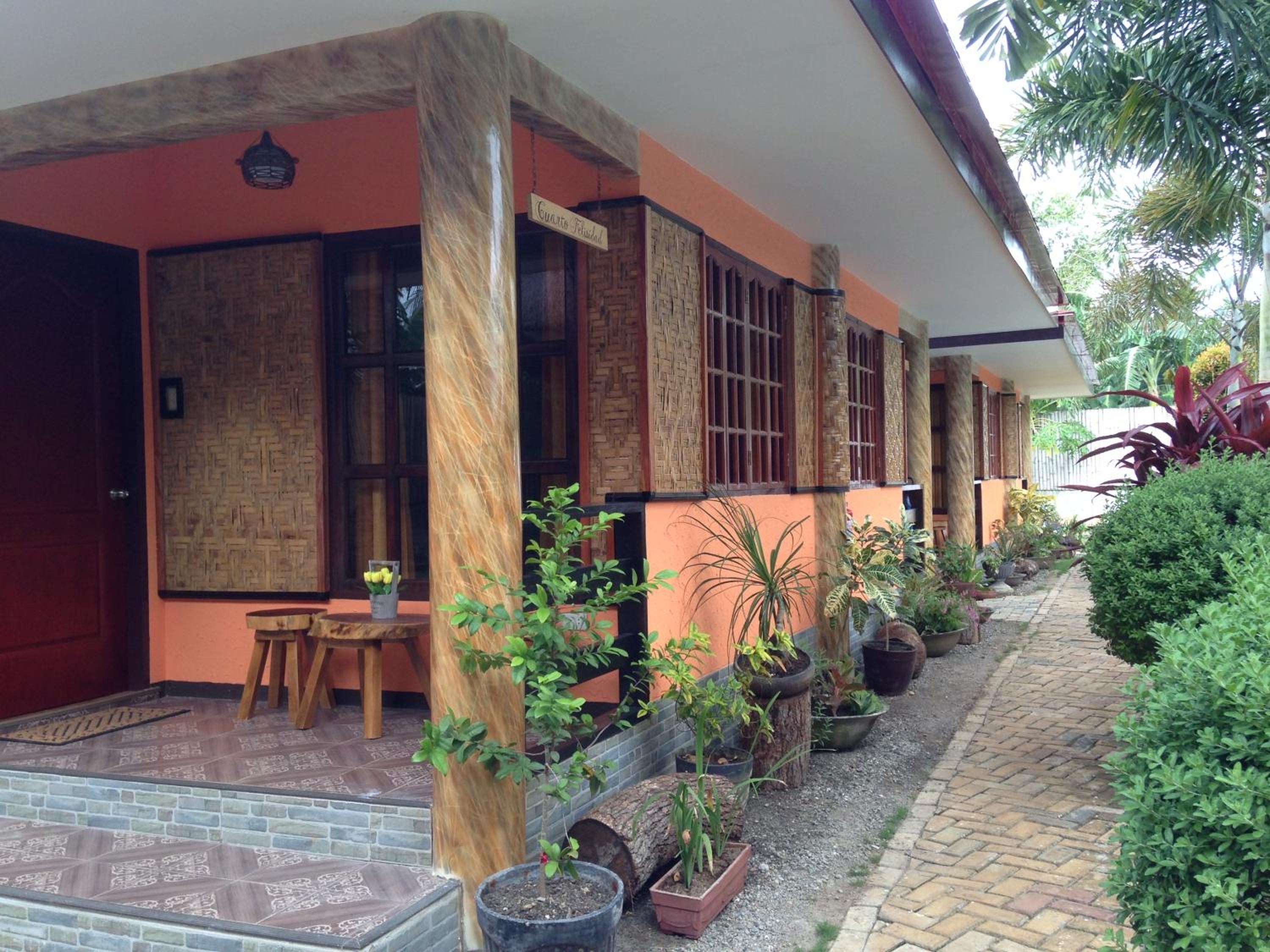 Family Room with Balcony - Photo 9