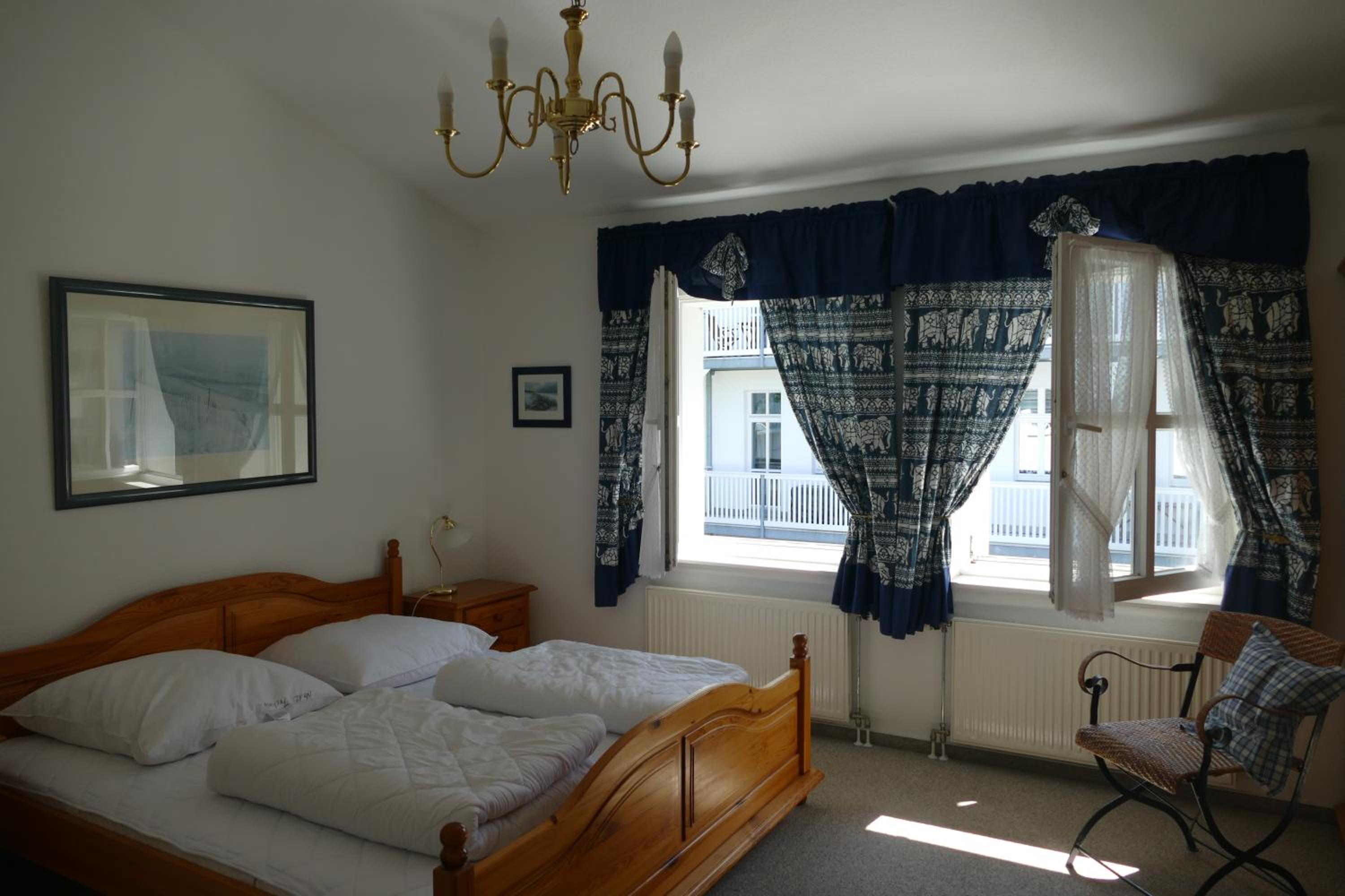 One-Bedroom Apartment photo 3