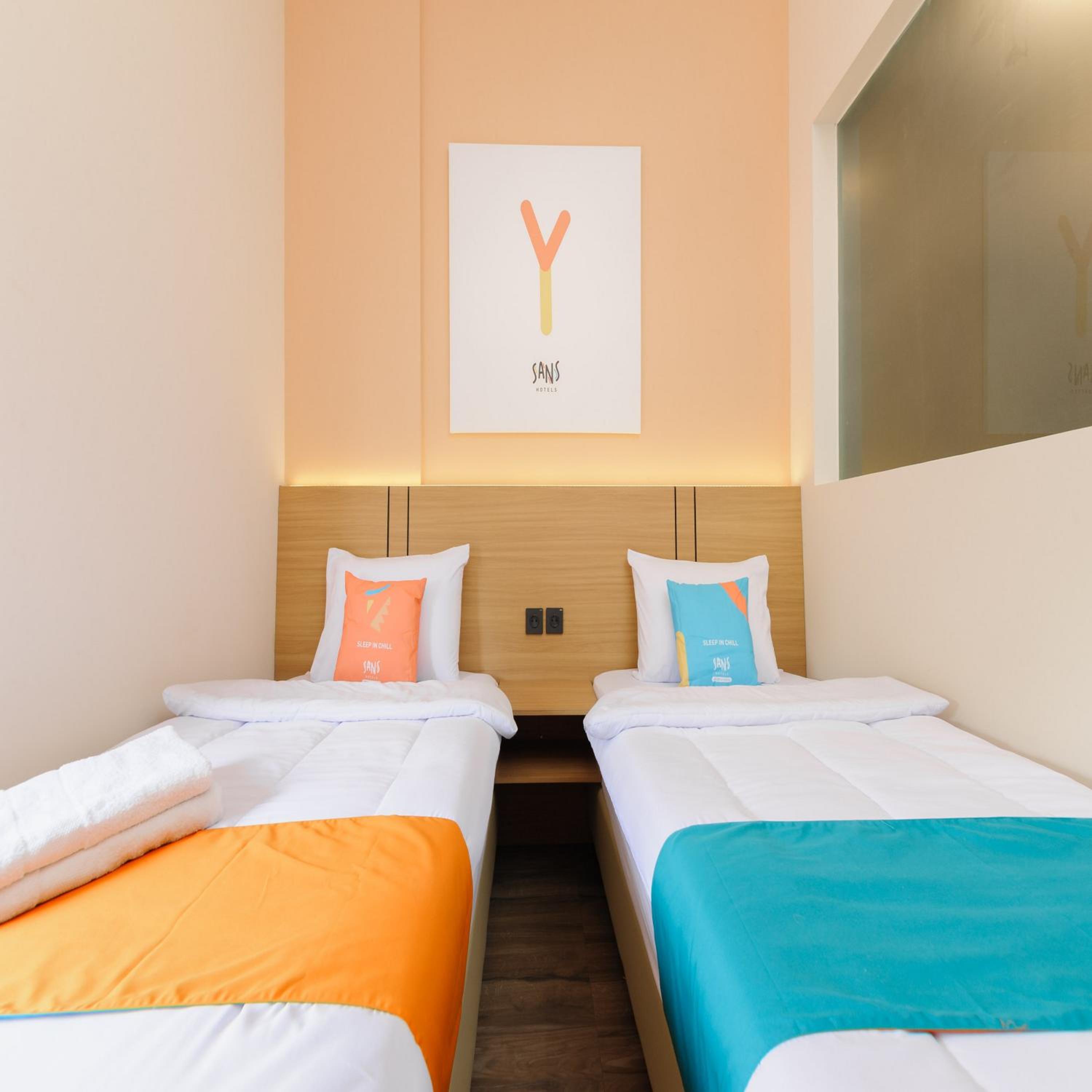 Twin Room - Photo 5