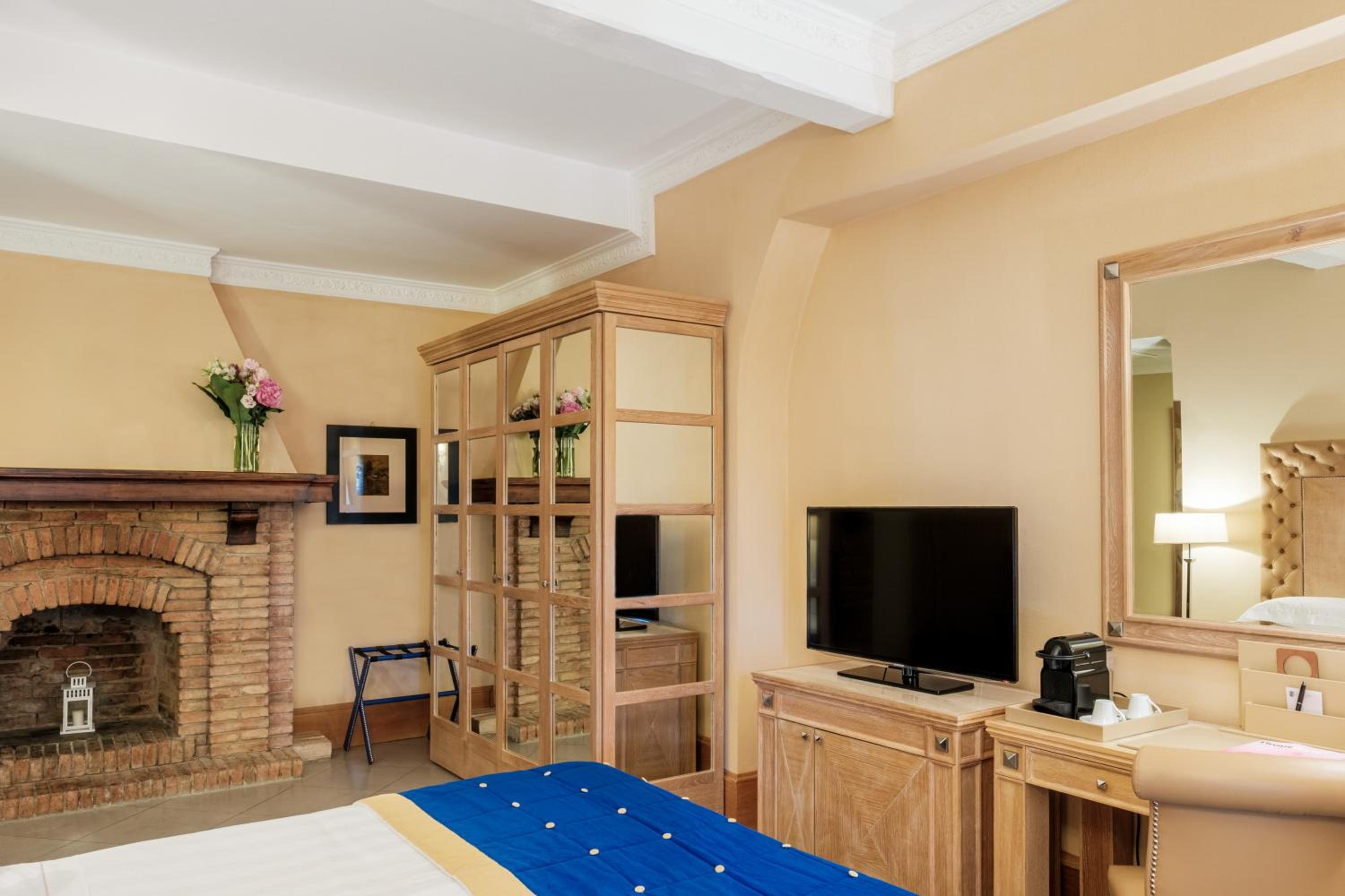 Superior Double Room - Photo 2