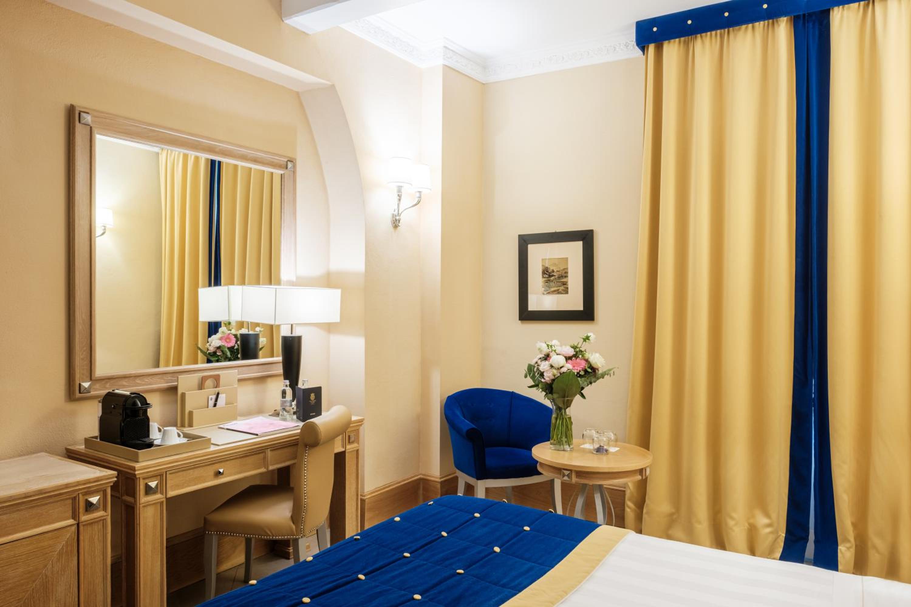 Superior Double Room - Photo 14
