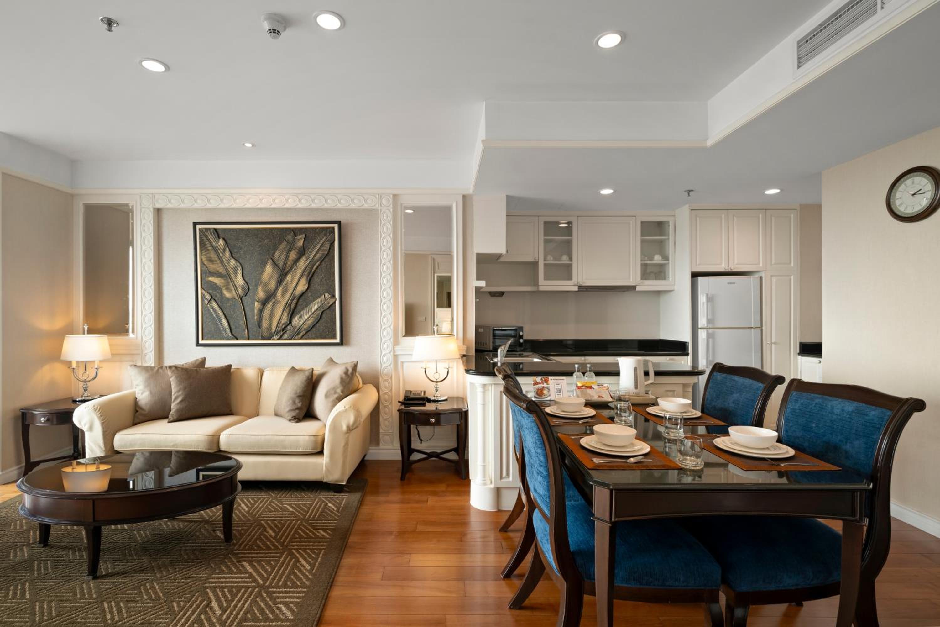 Executive Suite