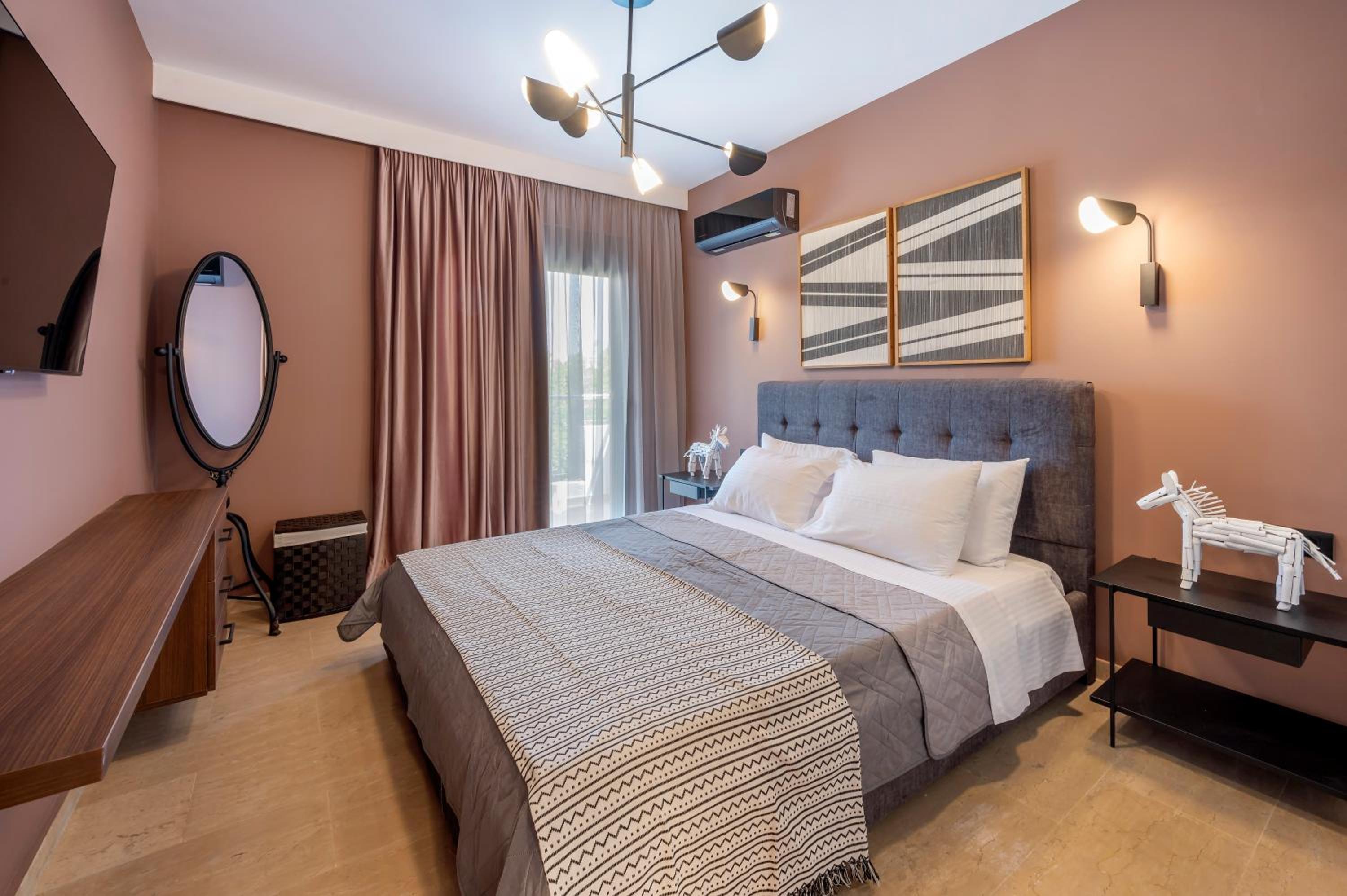 One-Bedroom Apartment with Terrace