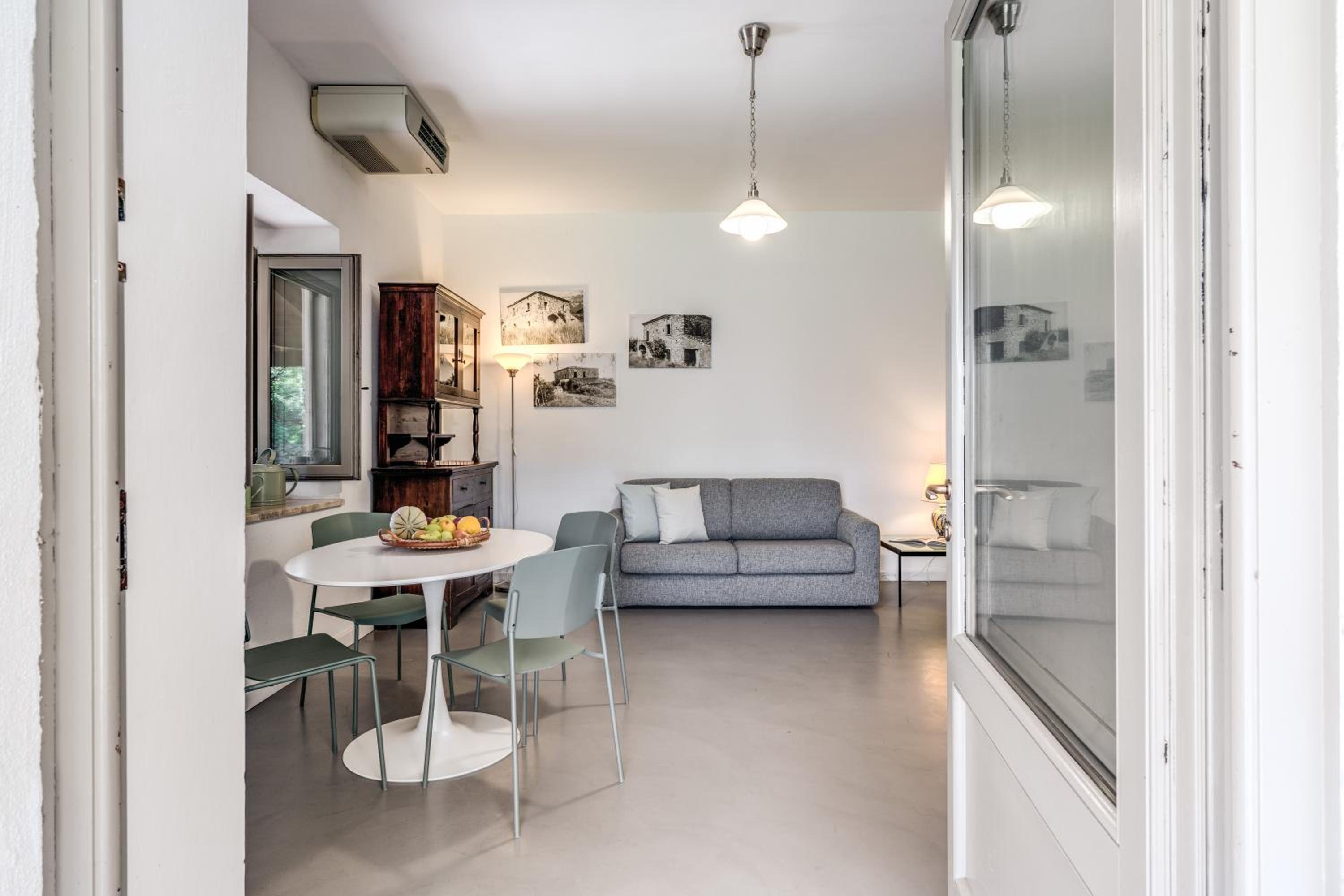 Apartment - Split Level