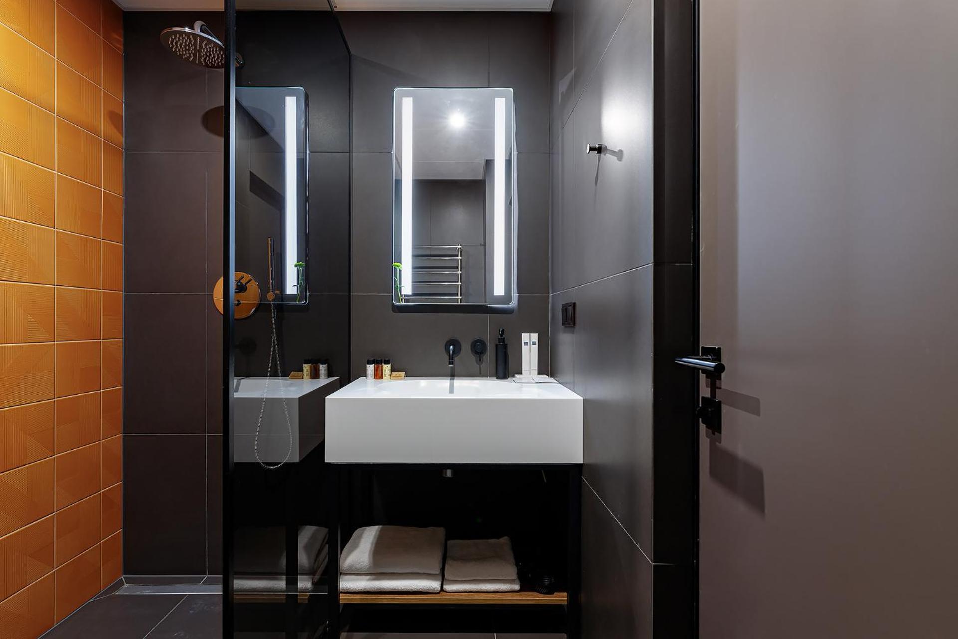 Single Room with Balcony
