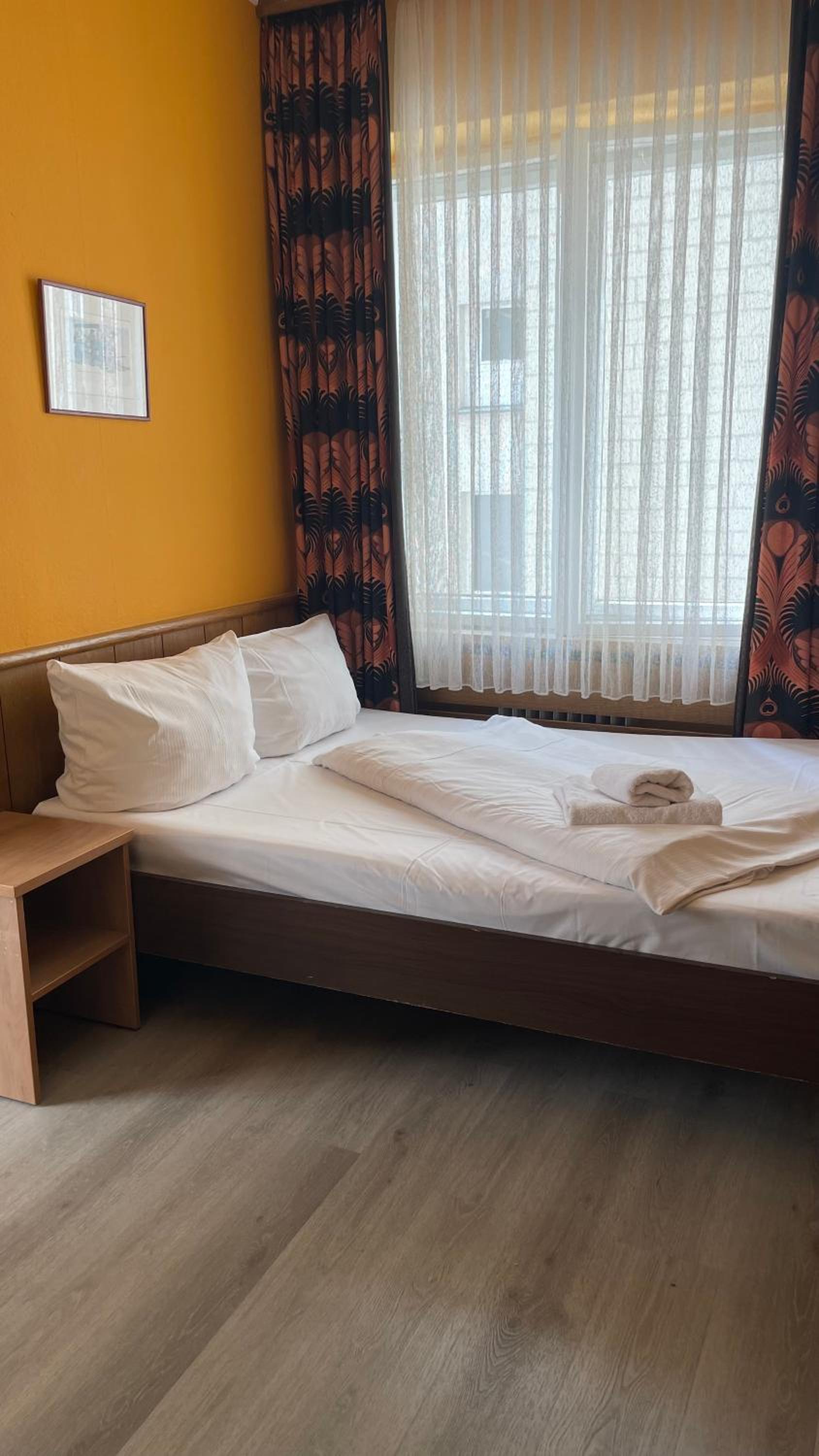 Double or Twin Room photo 1