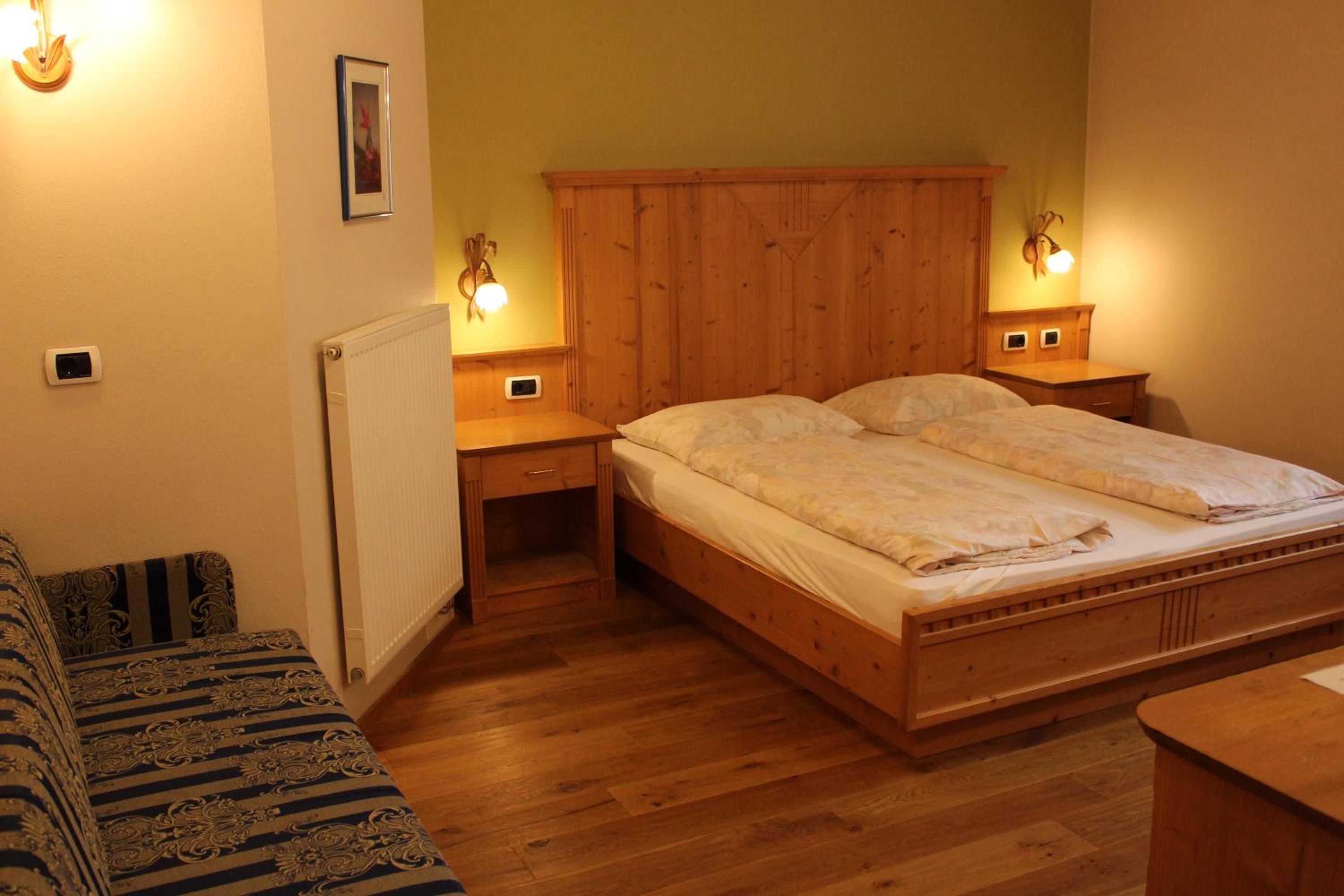Double Room without Balcony - Photo 2