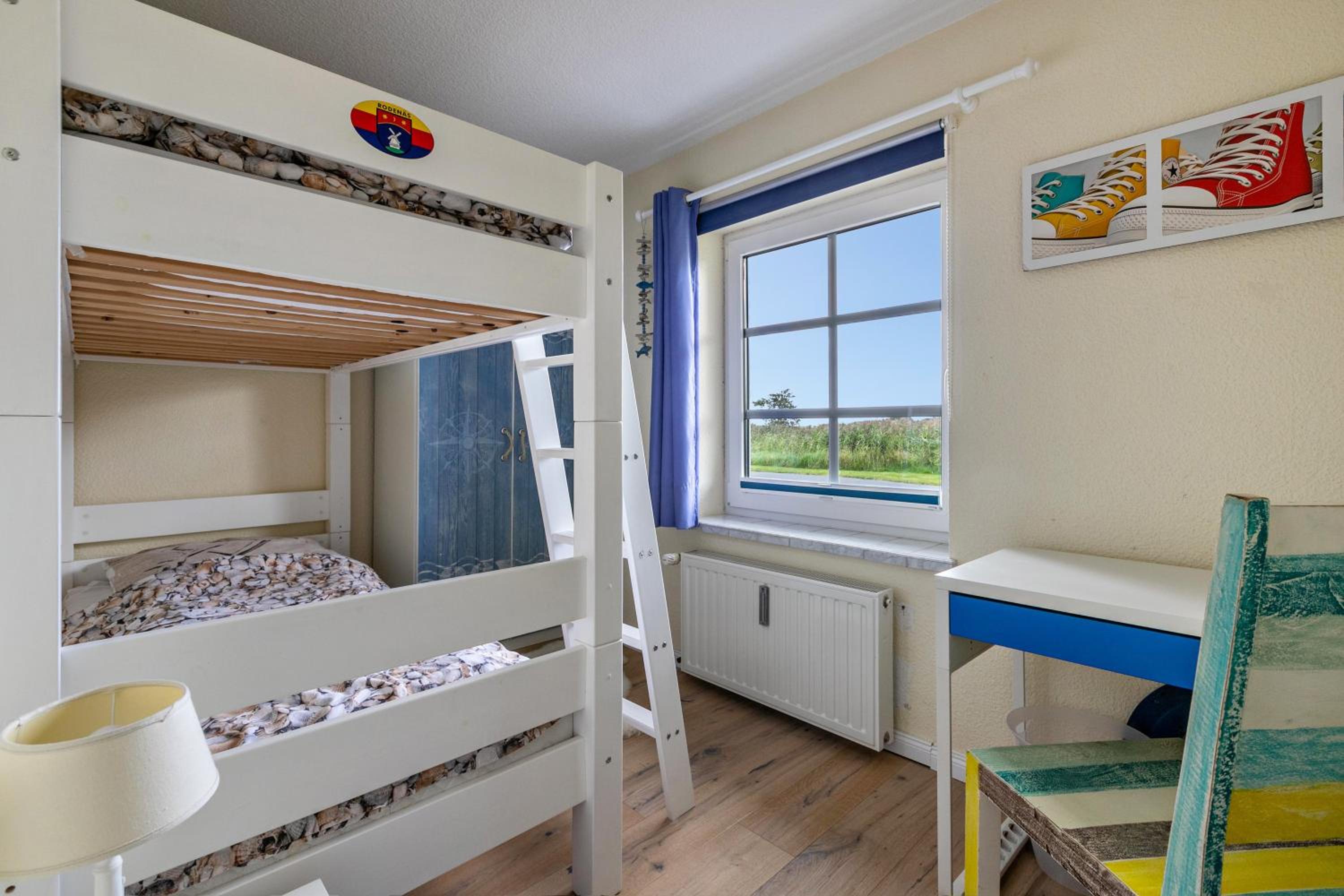 Two-Bedroom Deluxe Apartment with Garden View photo 3