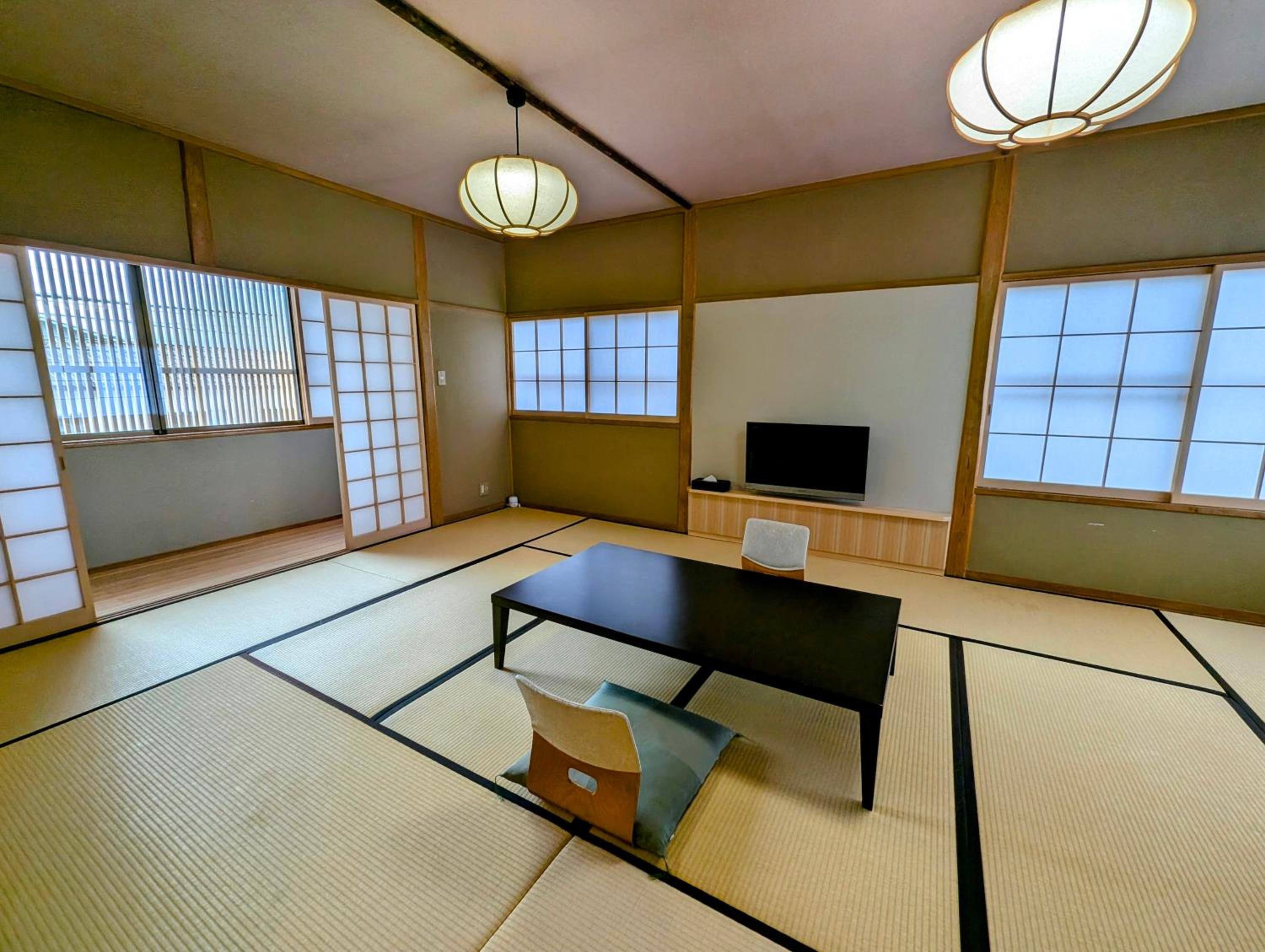 Japanese-Style Family Room with Shared Bathroom