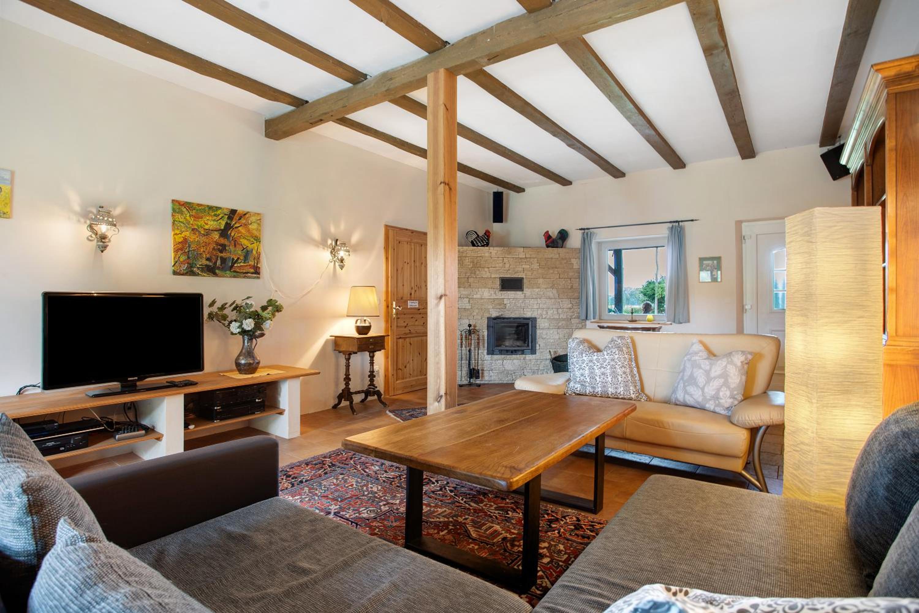 Three-Bedroom Apartment with Lake View