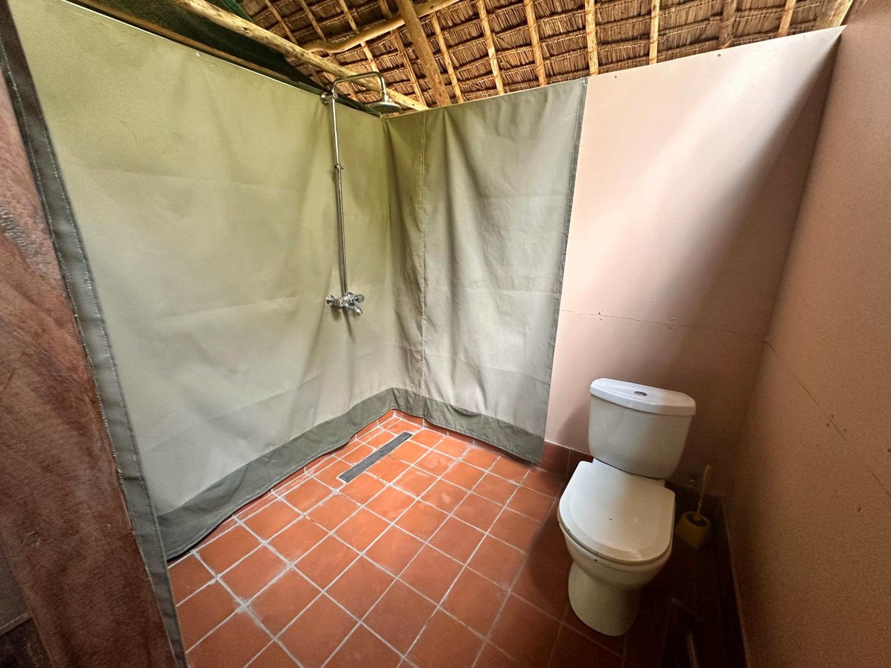Deluxe Double or Twin Room with Garden View photo 2