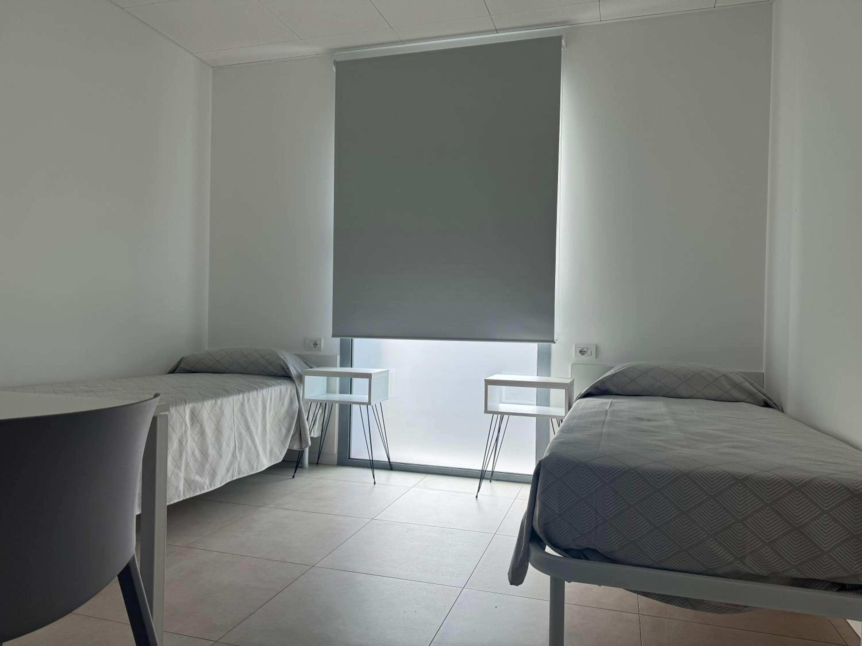 Standard Twin Room with Shared Bathroom