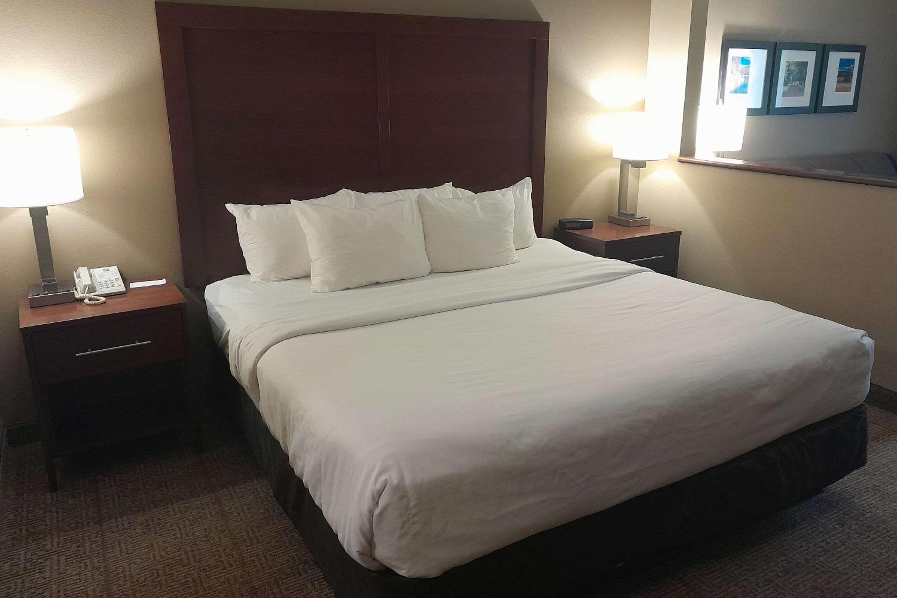 King Room - Disability Access/Non-Smoking - Photo 1