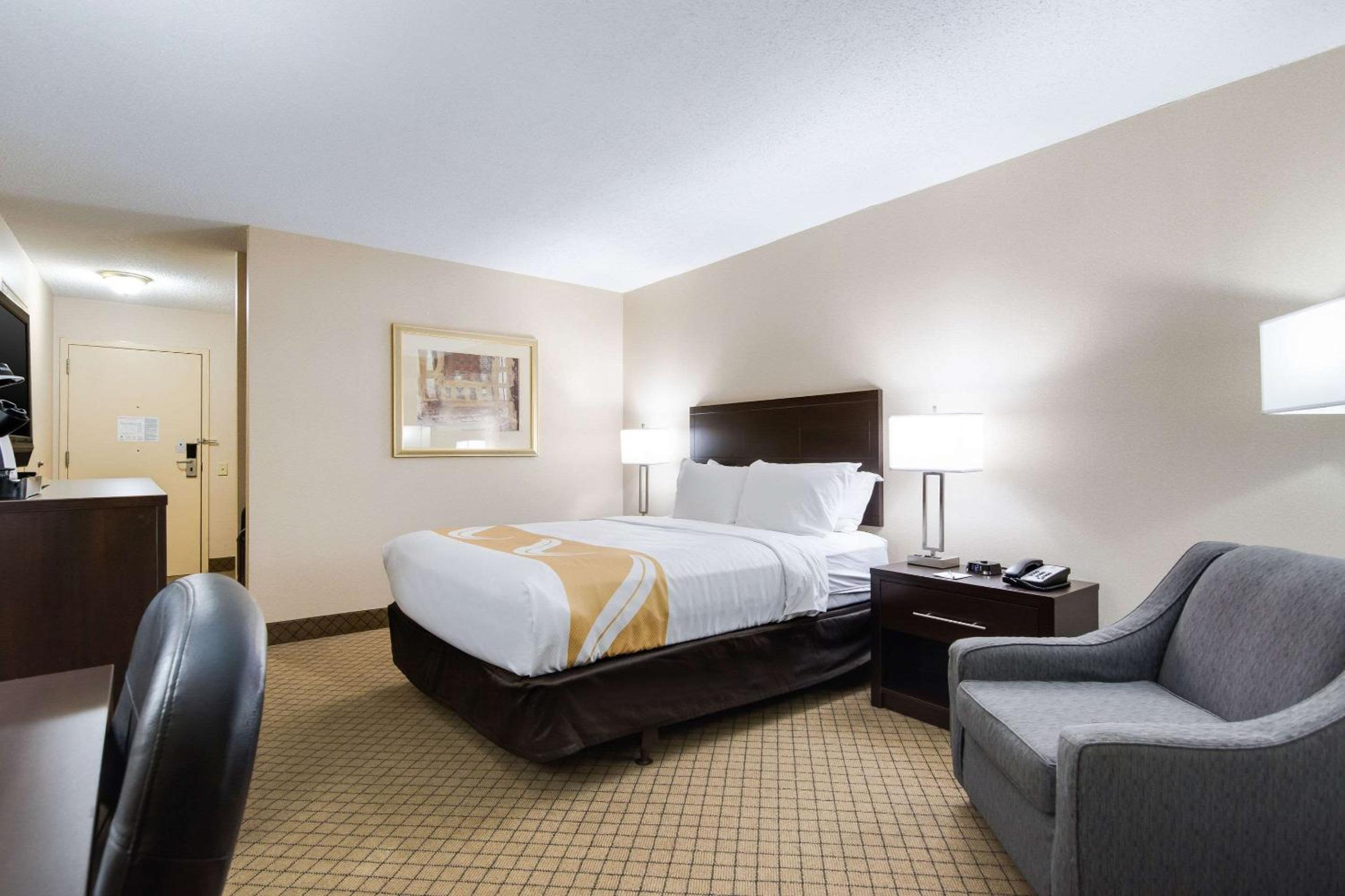 Queen Room - Disability Access/Non-Smoking - Photo 2