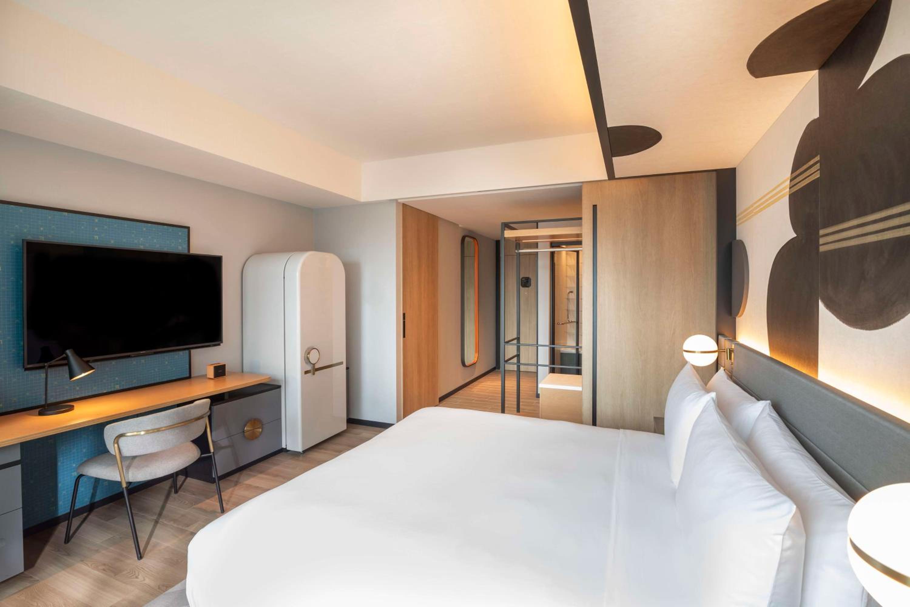 King Room