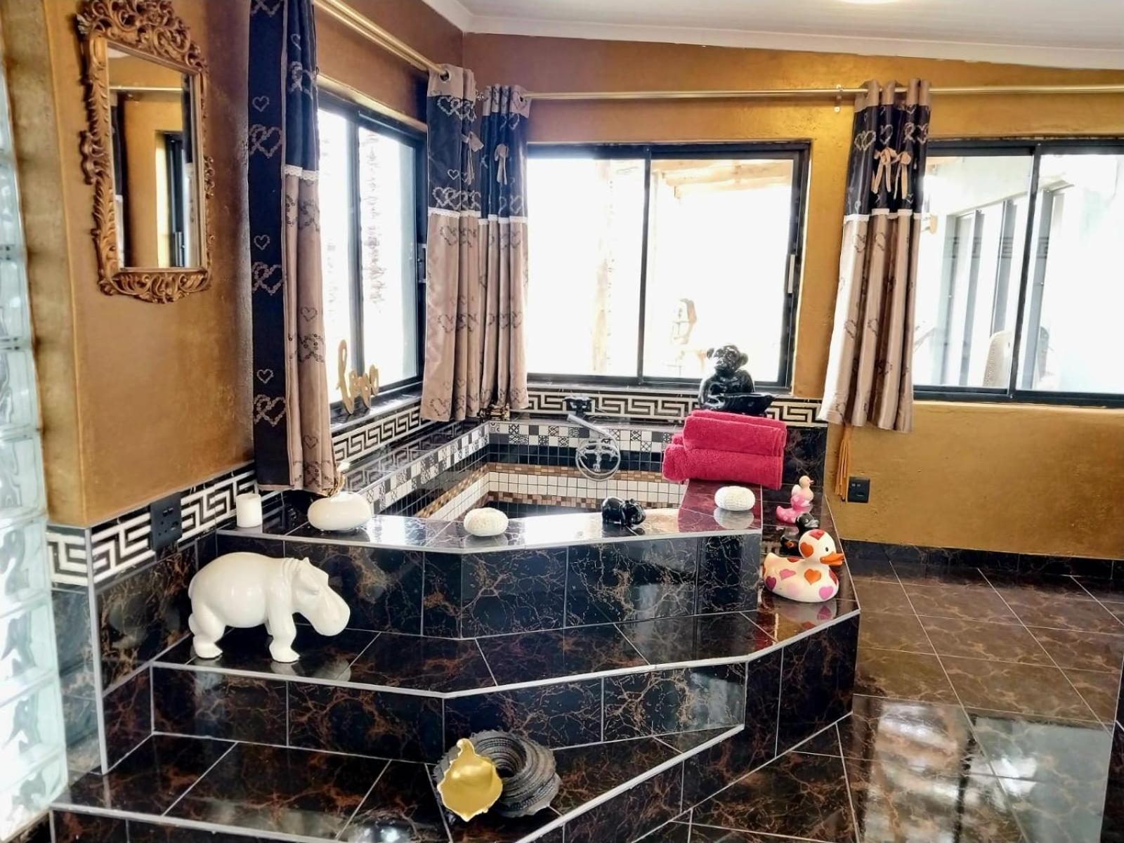 Superior Villa - Photo 5