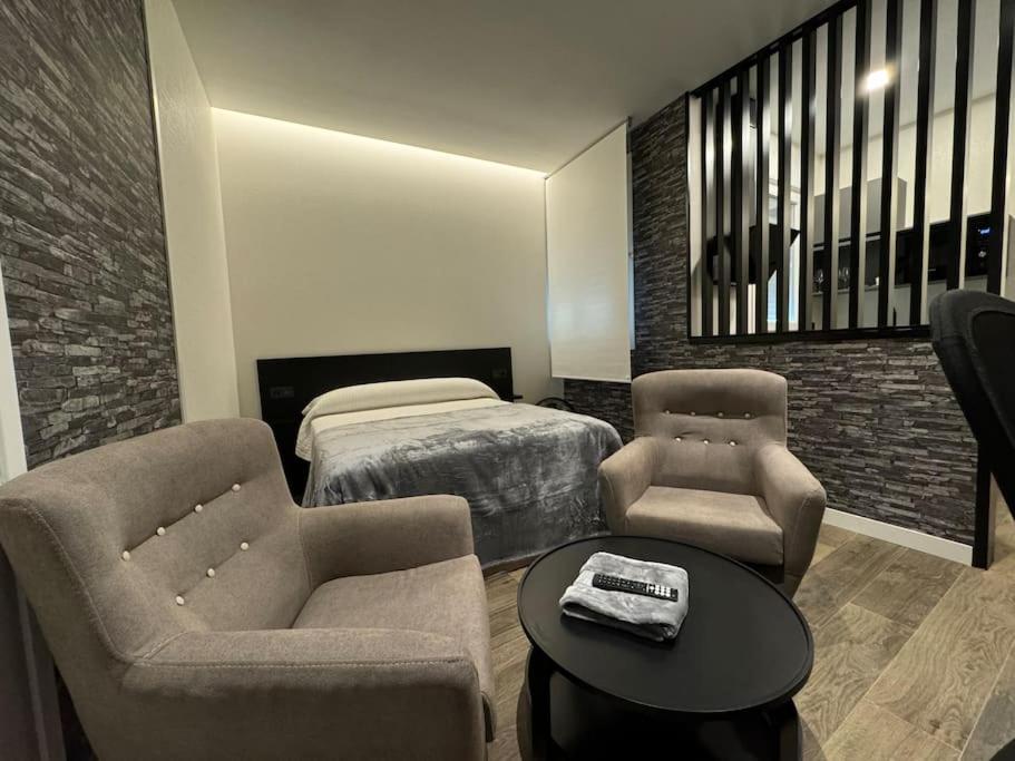 Apartamento Estudio con una Cama Matrimonial