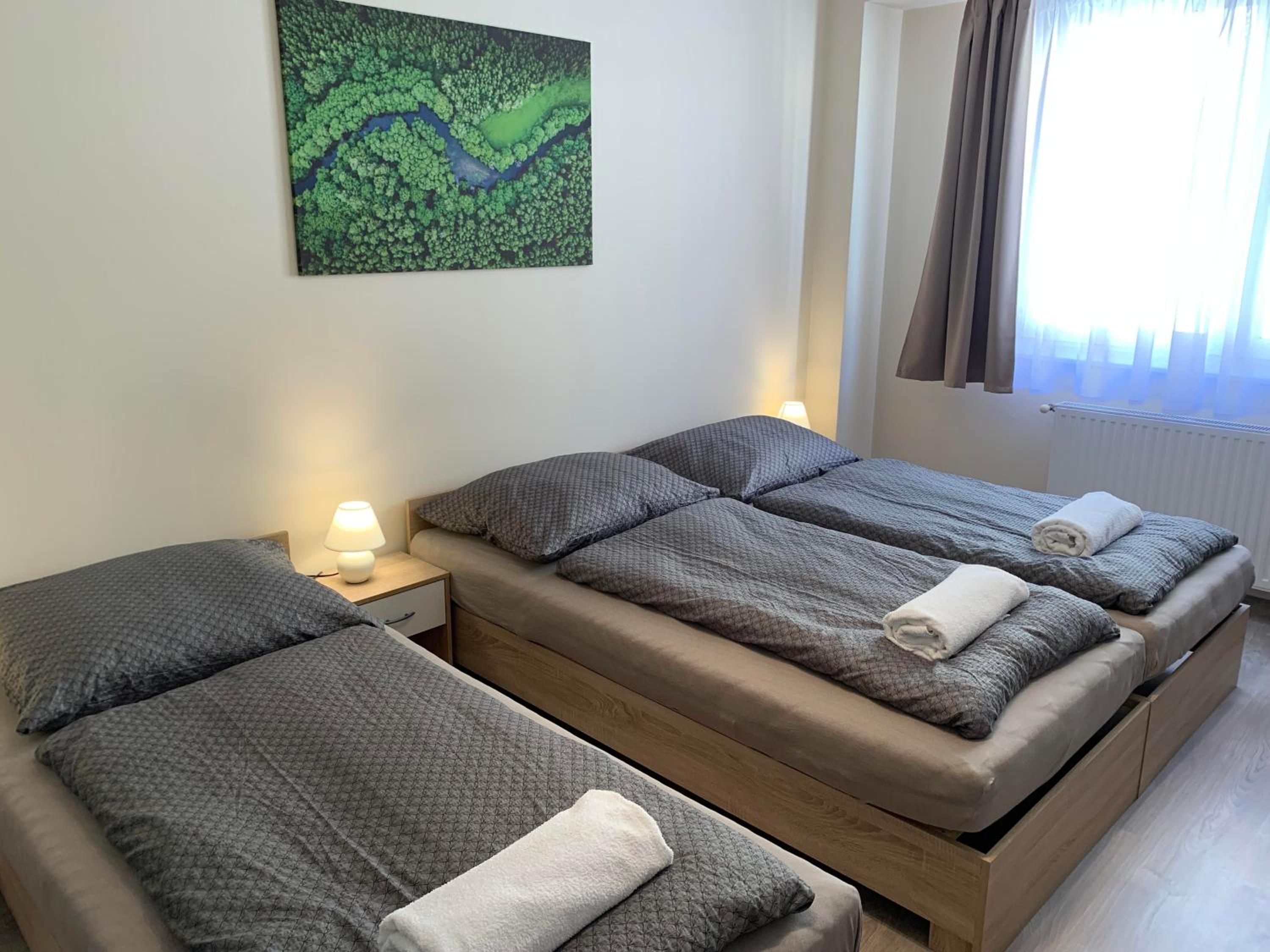 One-Bedroom Apartment photo 1