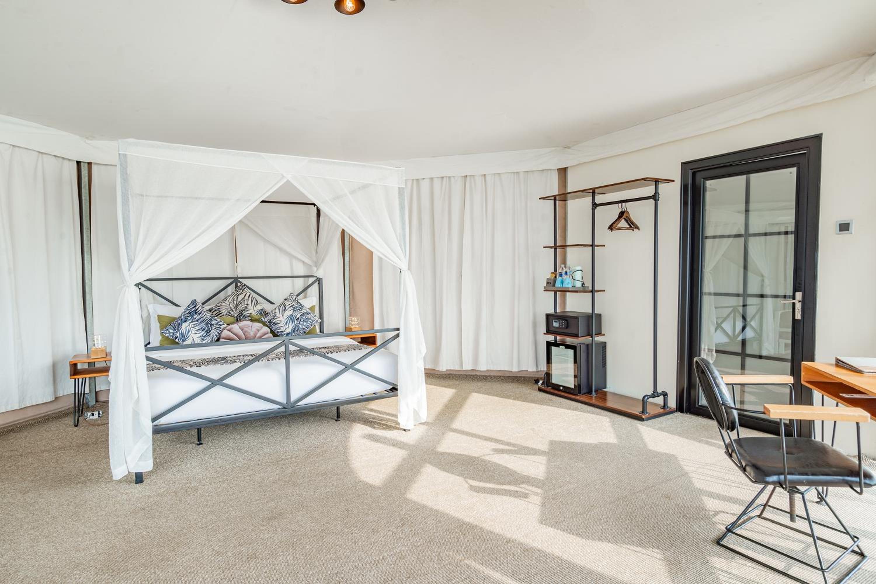 KIKI VILLA SUITE photo 1