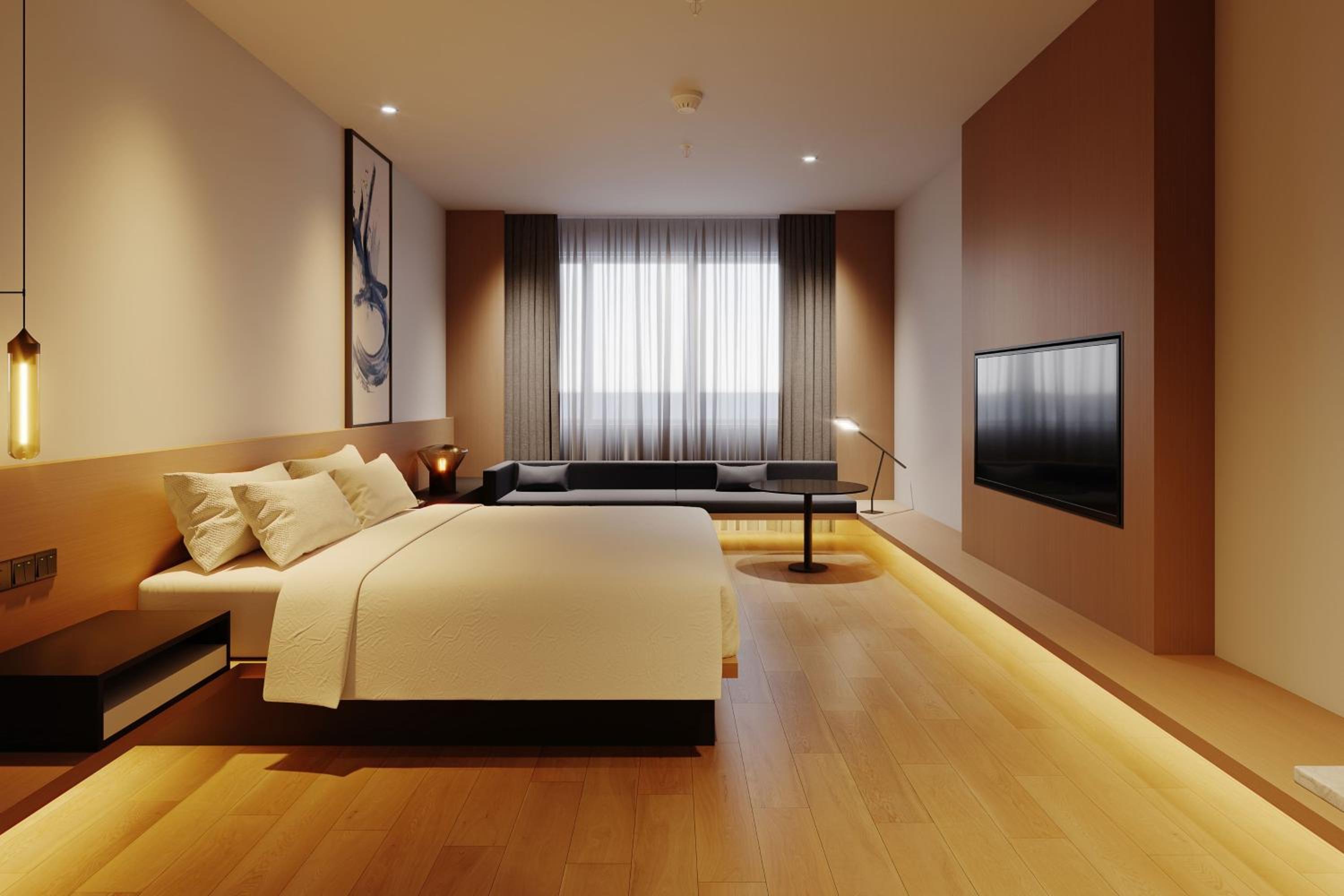 Standard King Room photo 1