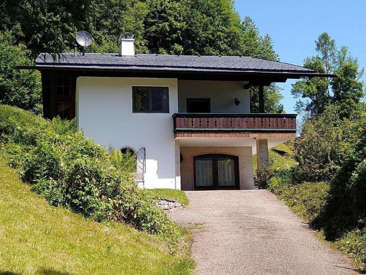 Five-Bedroom Holiday Home photo 2