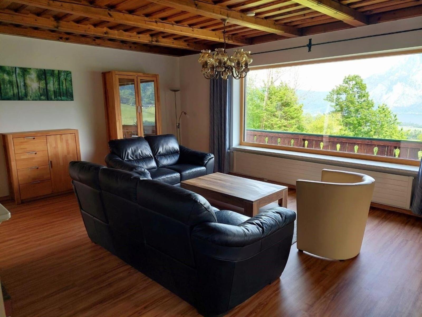 Five-Bedroom Holiday Home photo 1