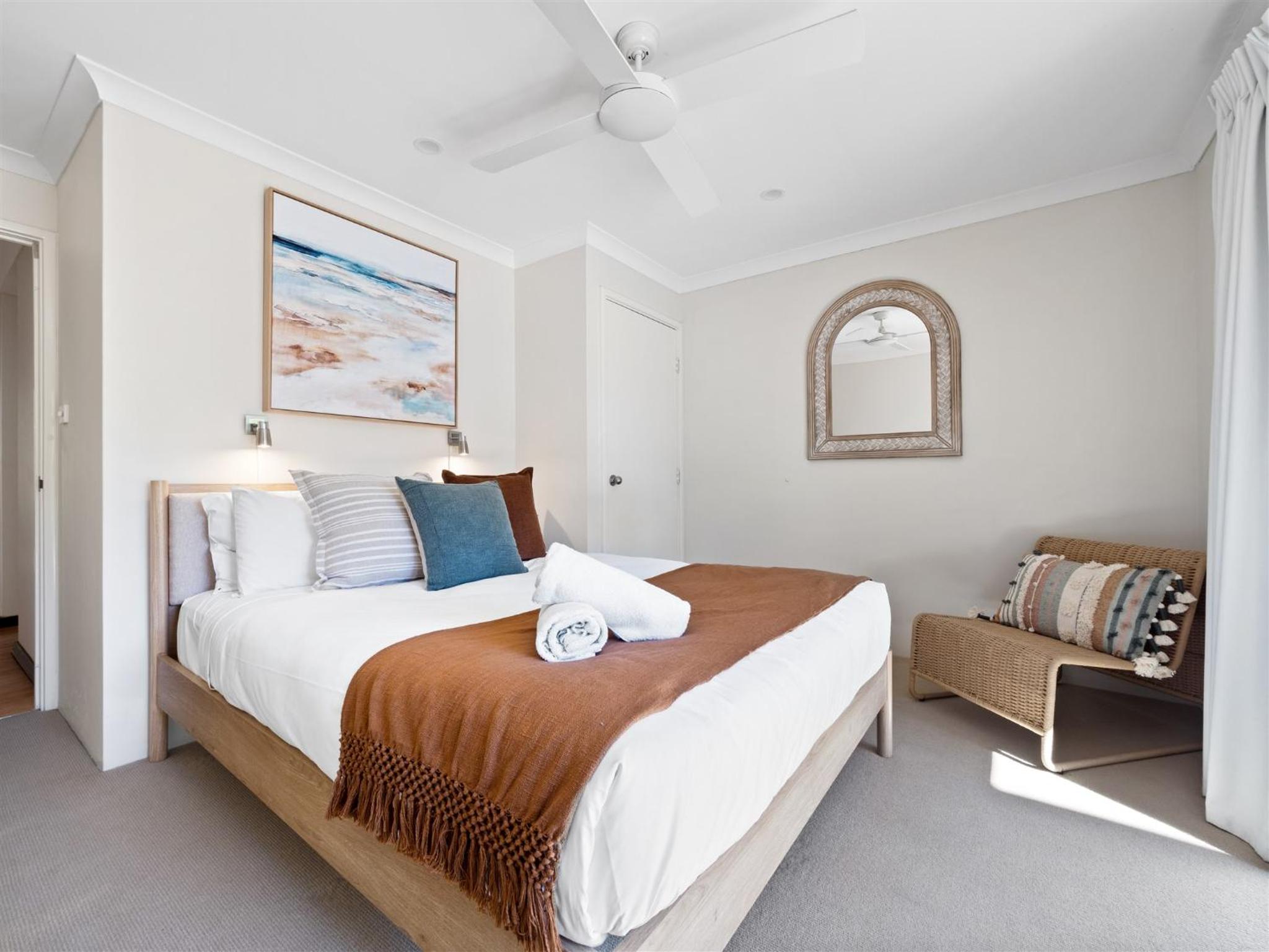 Four-Bedroom House photo 1