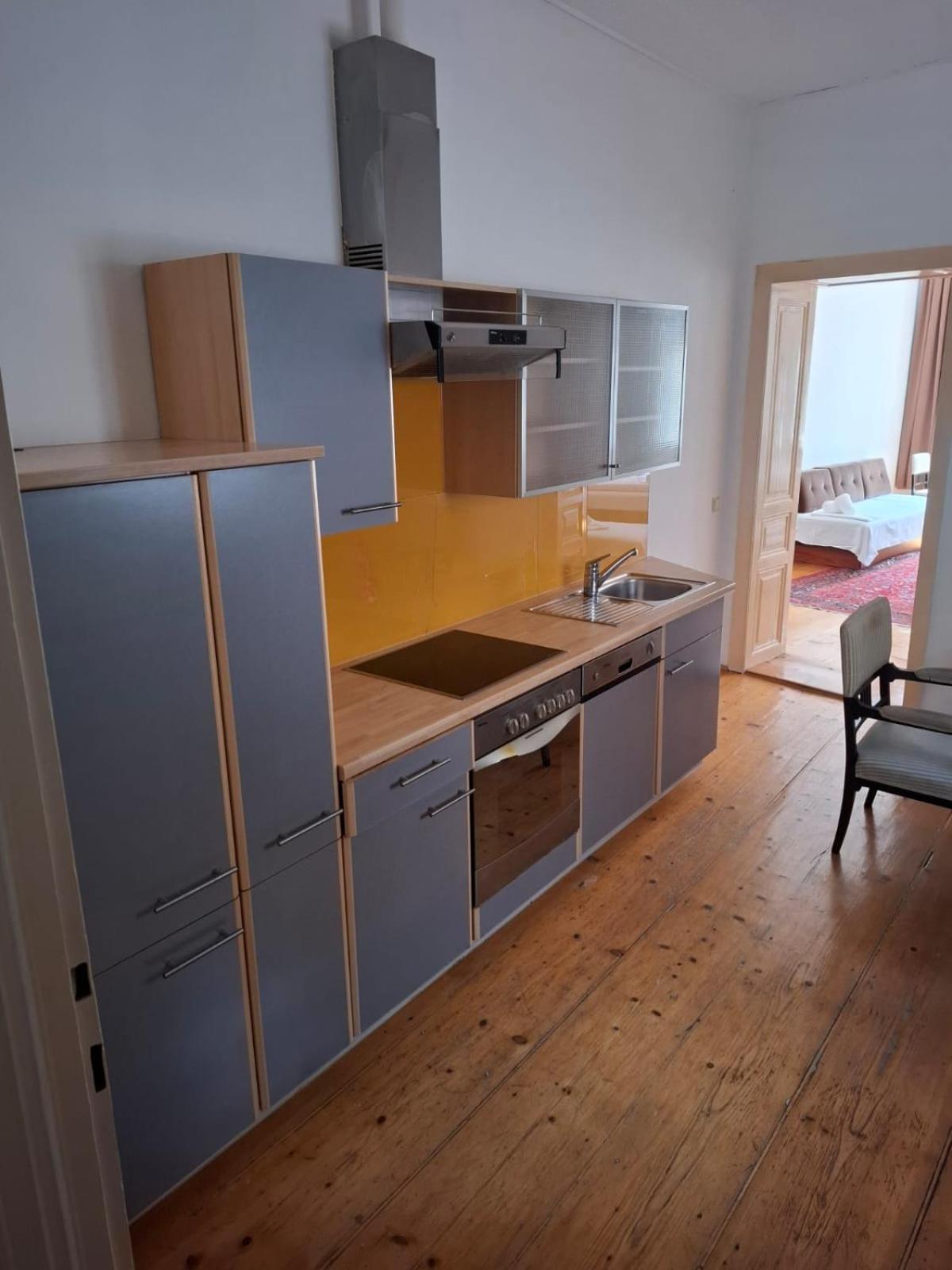 Quadruple Room with Bathroom - Photo 5