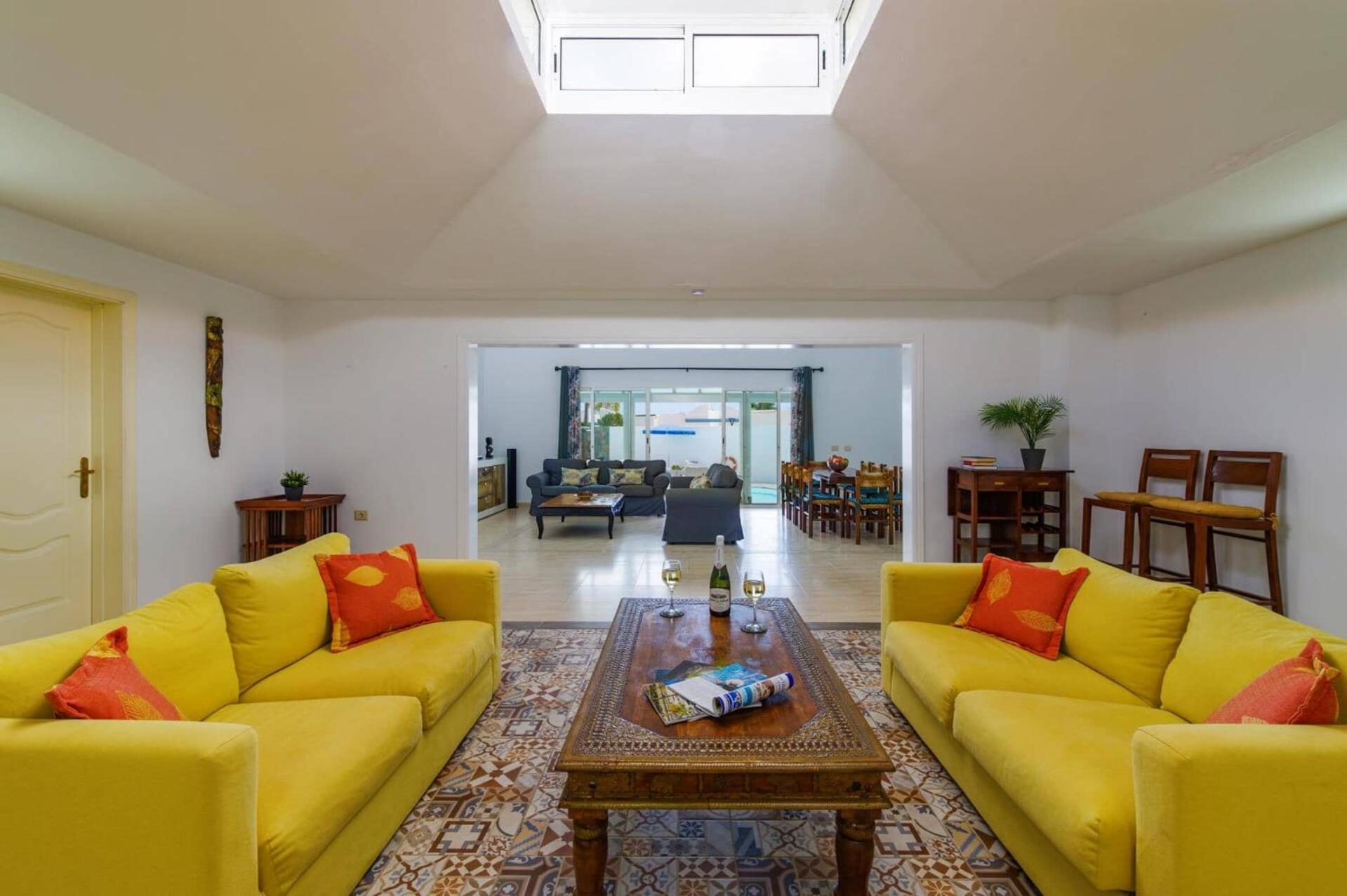 Villa de cinco habitaciones
